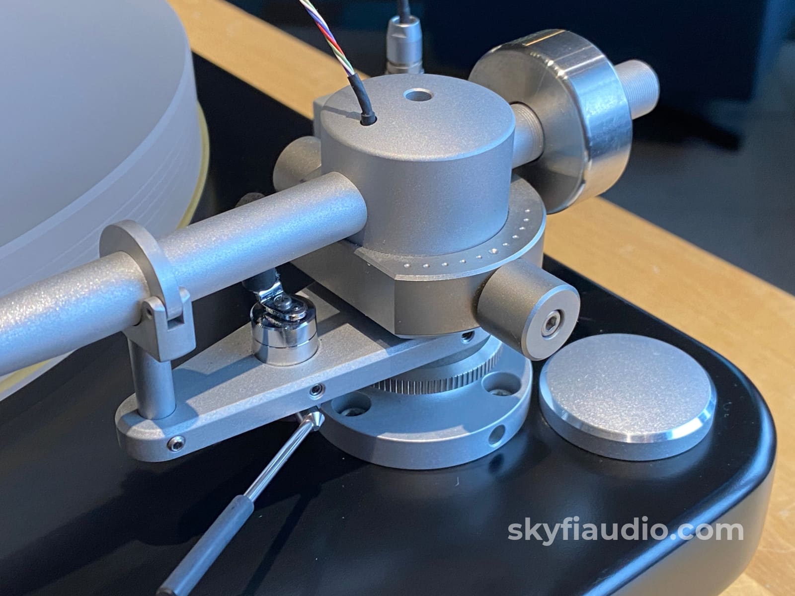 Vpi Aries Scout Turntable