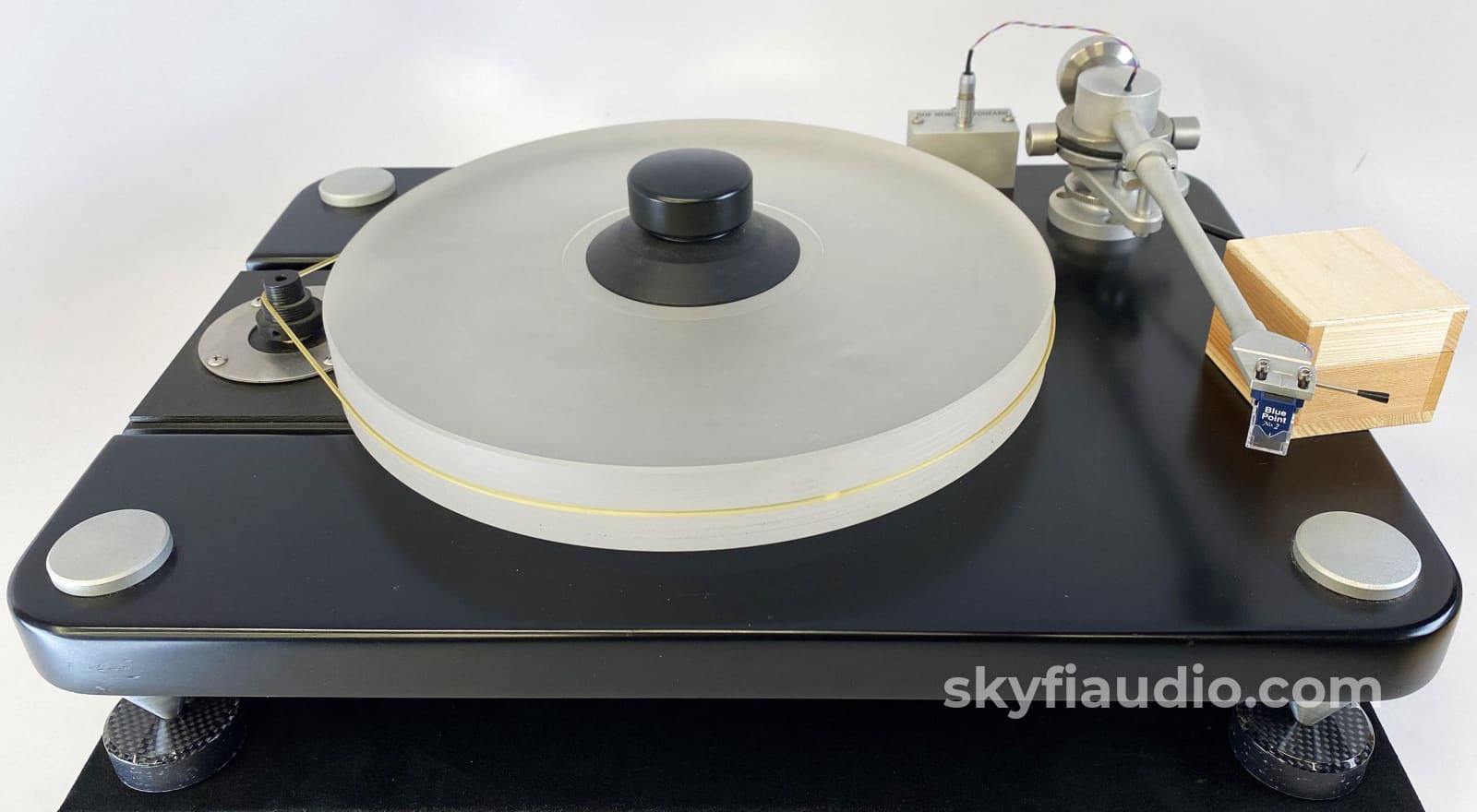 Vpi Aries Scout With New Sumiko Moving-Coil Phono Cartridge Turntable
