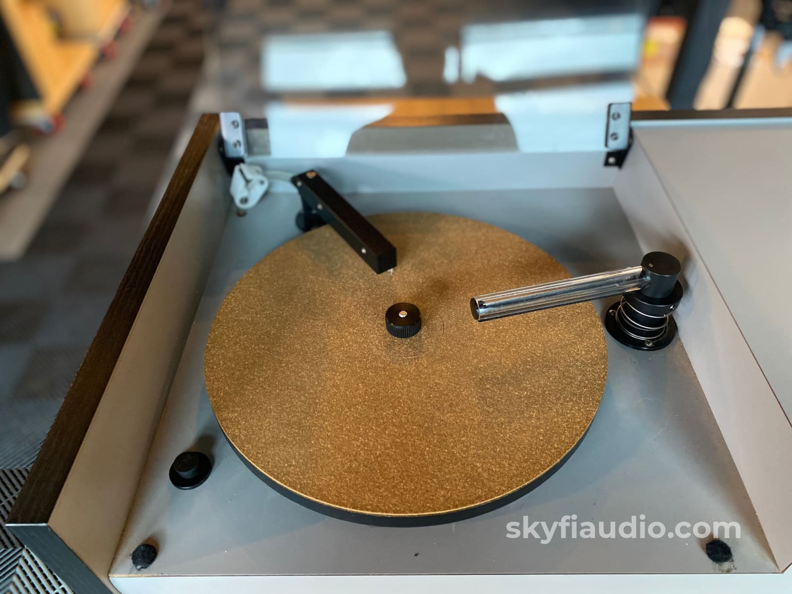 Vpi Hw-17F Record Cleaning Machine With Pump Accessory