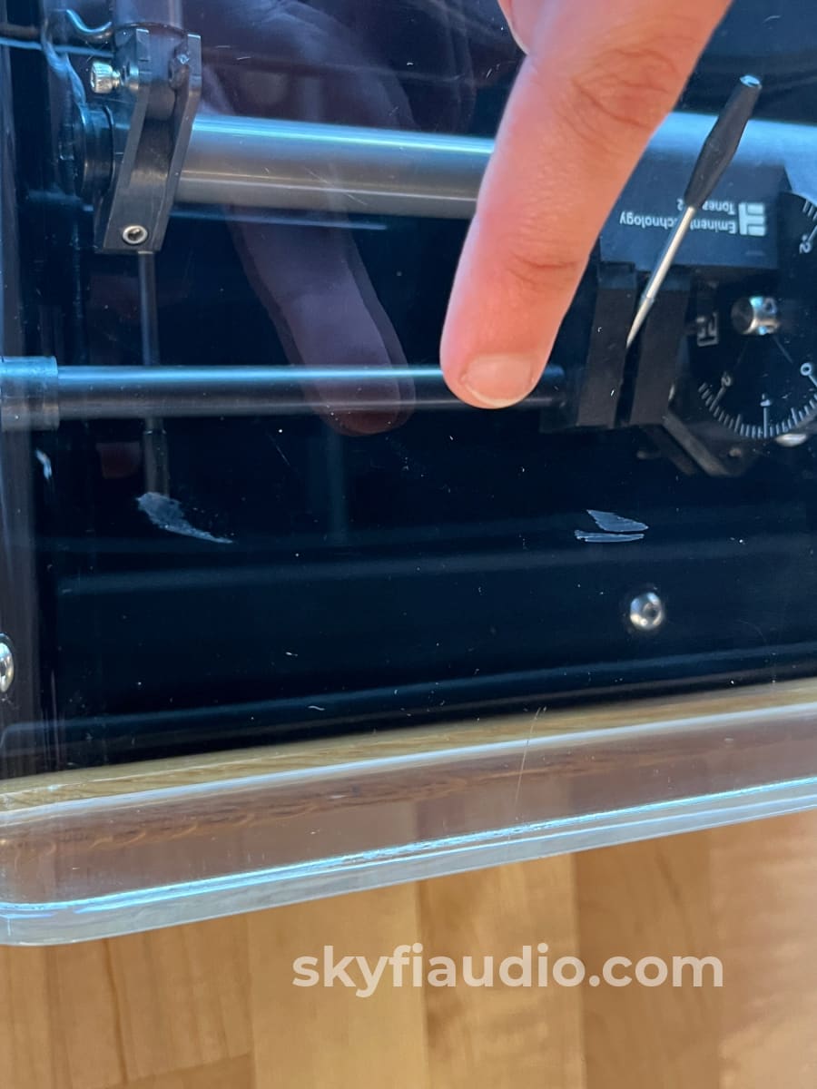 VPI HW-19 Vintage Turntable - W/ Element Technology Arm + Hana EH Cartridge Turntable