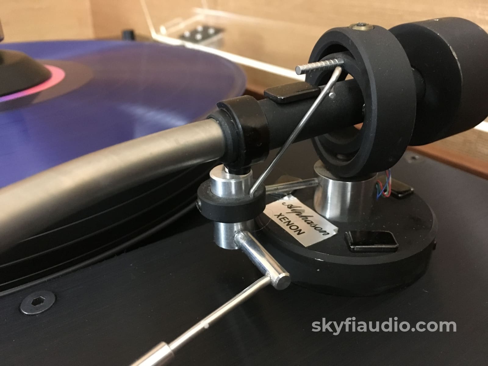 Vpi Industries Hw-19 Turntable With Upgrades And New Grado Cartridge
