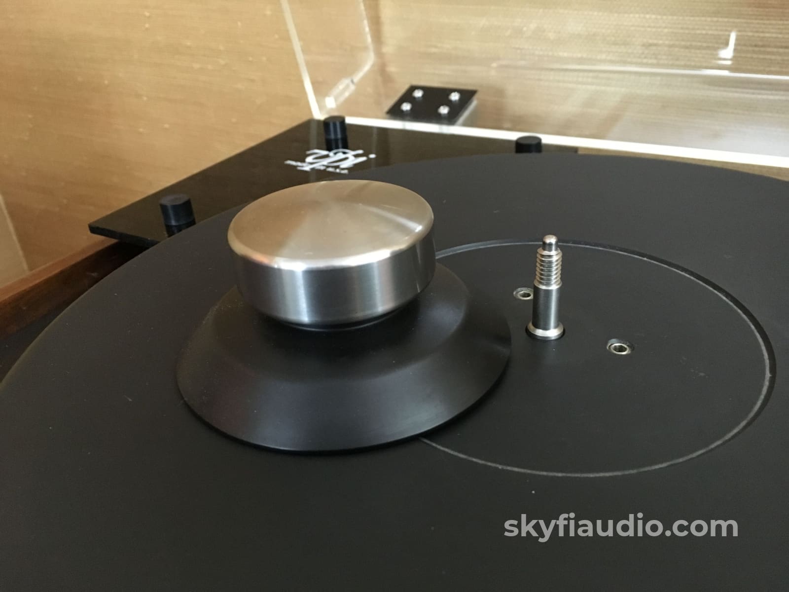 Vpi Industries Hw-19 Turntable With Upgrades And New Grado Cartridge