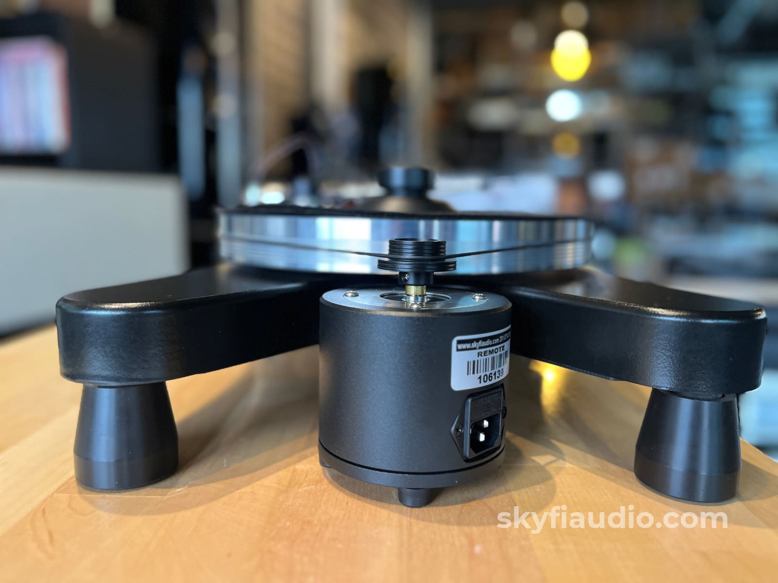 VPi Scout Turntable - w/ Hana EH MC Cartridge Turntable