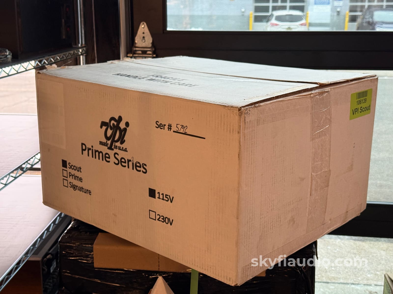 VPi Scout Turntable - w/ Hana EH MC Cartridge Turntable