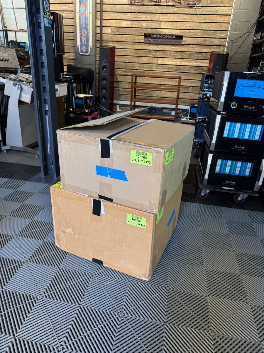 VTL TL7.5 Two Piece Tube/FET Reference Preamplifier - w/ Custom Black Ash Side Panels Preamplifier