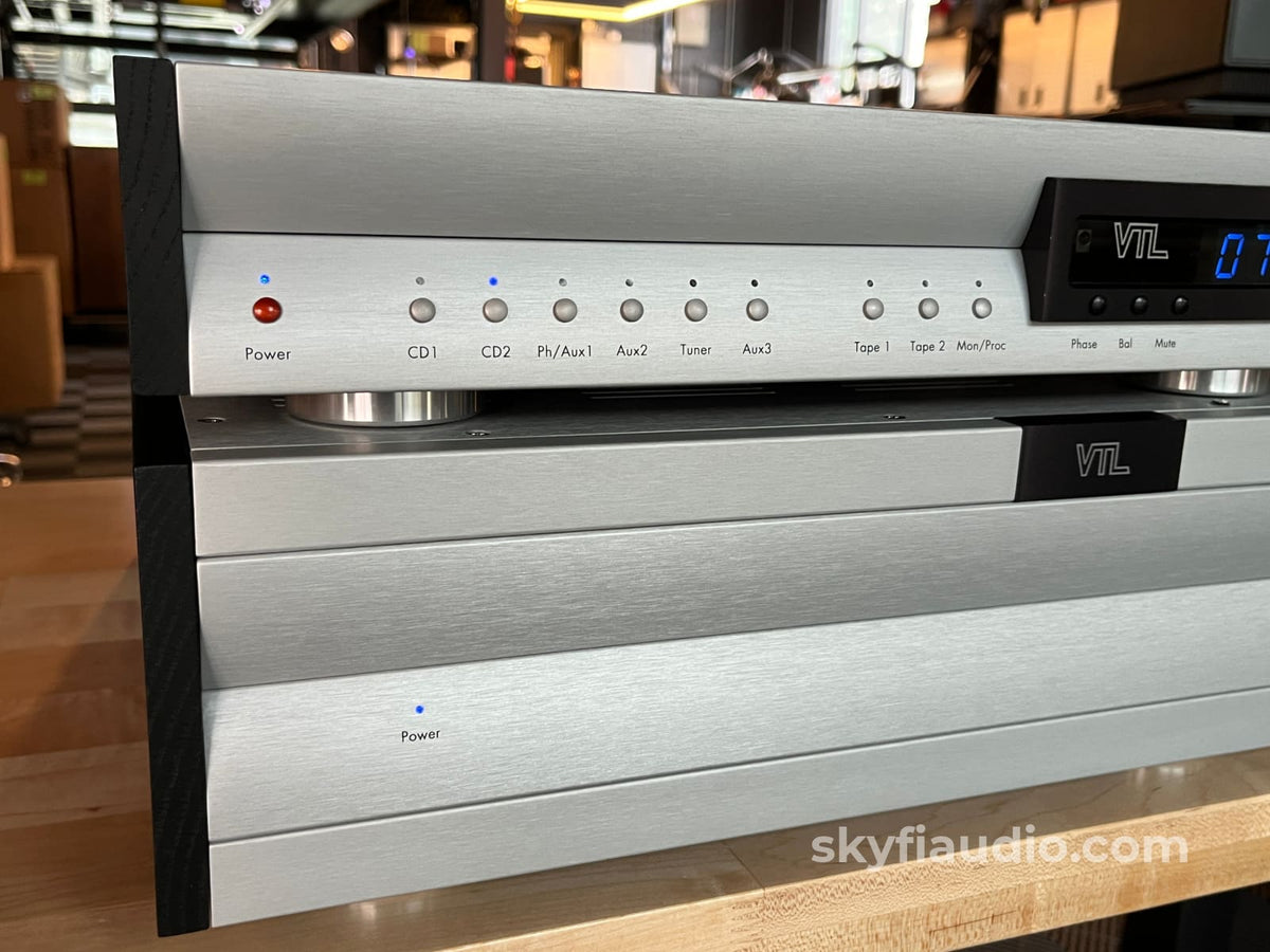 VTL TL7.5 Two Piece Tube/FET Reference Preamplifier - w/ Custom Black Ash Side Panels Preamplifier