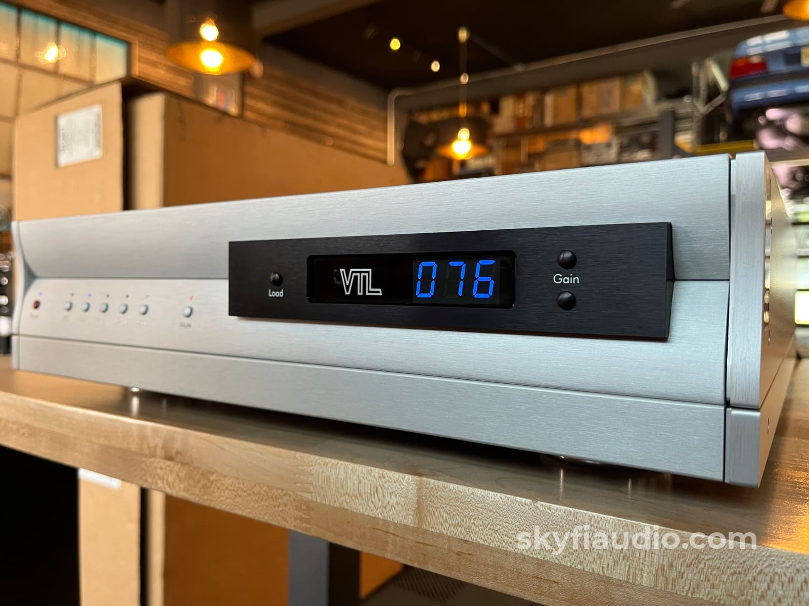 VLT TP6.5 Hybrid Phono Preamplifier Preamplifier