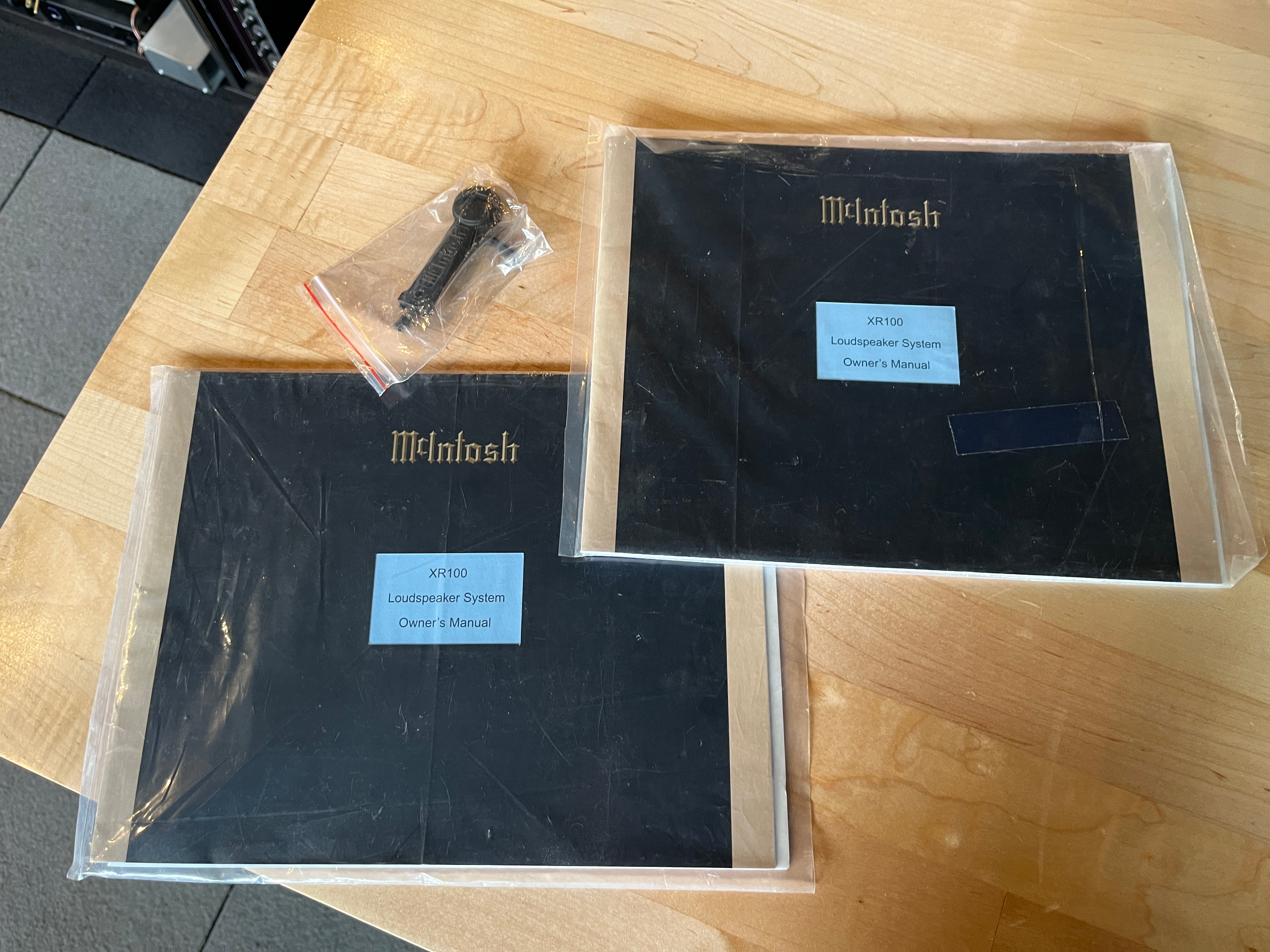 McIntosh XR100 Floorstanding Speakers - Pre-Loved