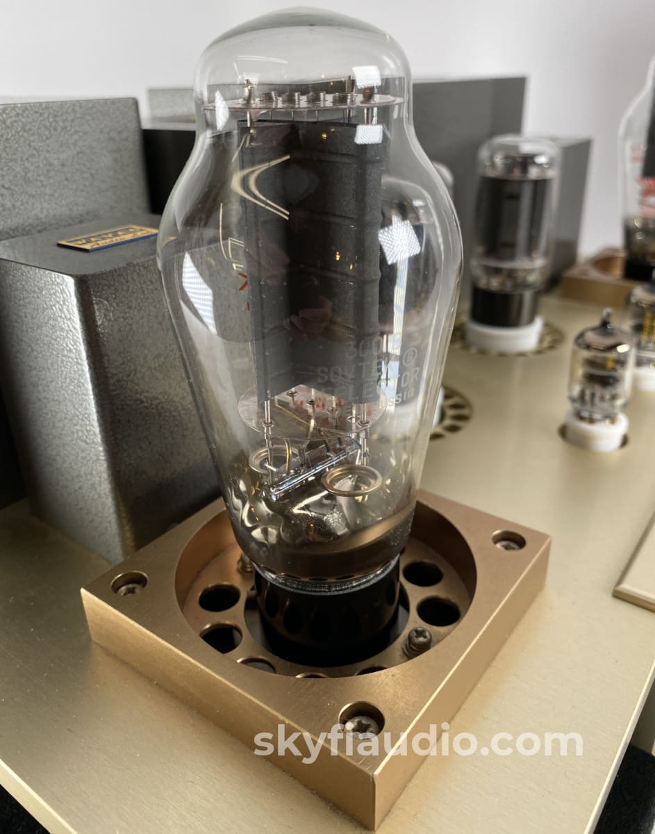 Wavac Ec-300B Tube Amplifier Rare! 240V/220V Model W/Transformer