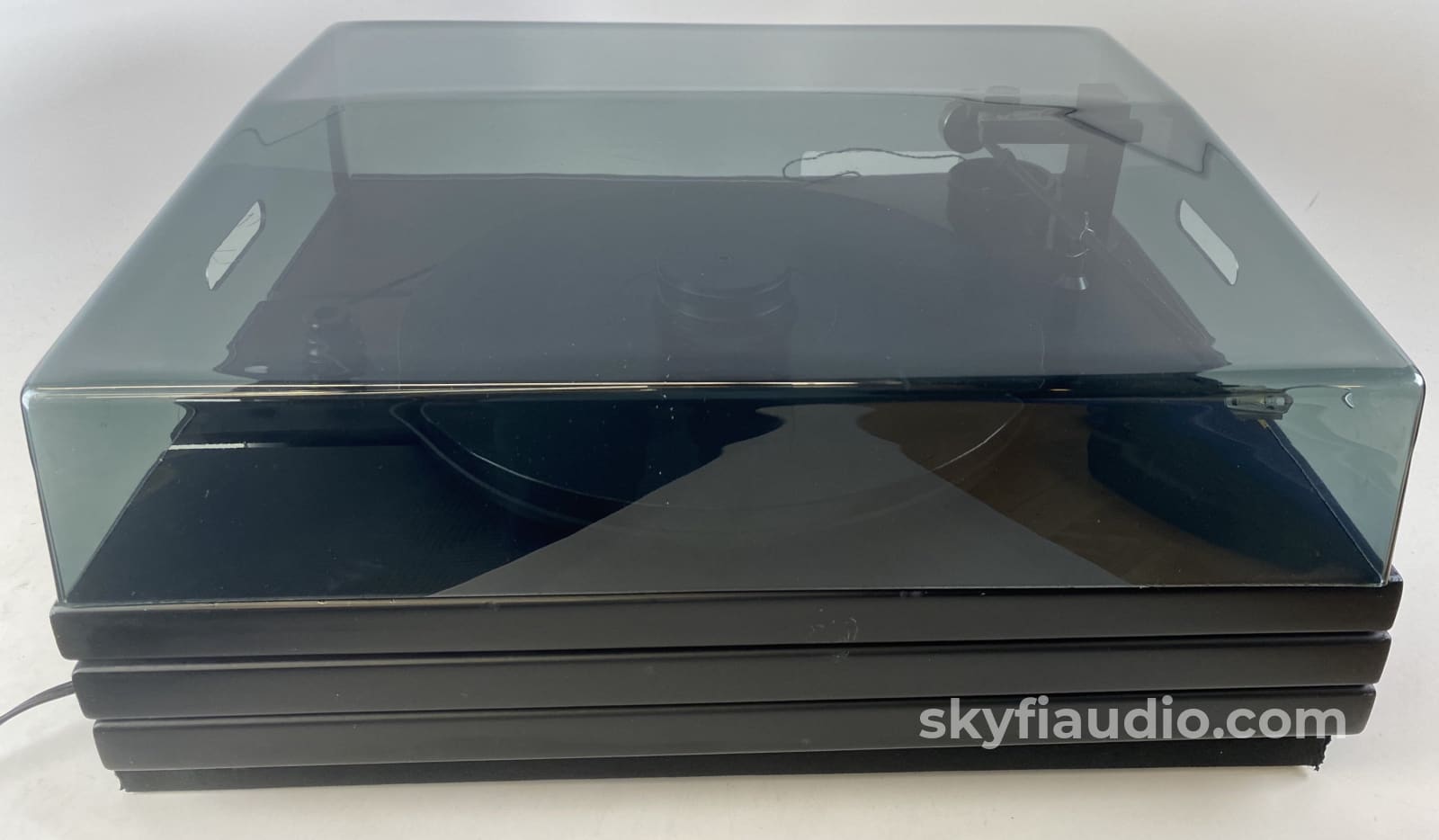 Well Tempered Classic Turntable - With Many Upgrades And Original Dust Cover