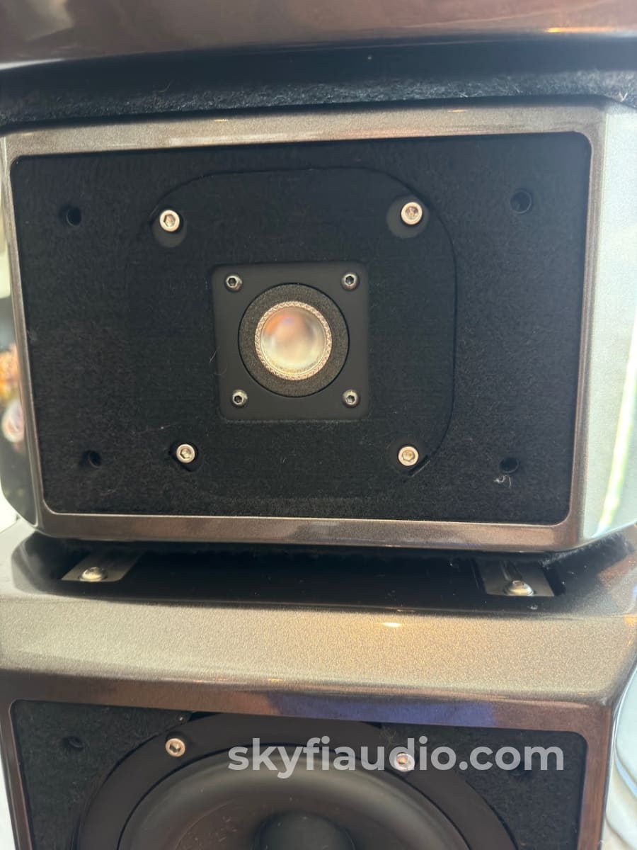 Wilson Audio Alexandria X2 (Series 2) Speakers - Complete Set With Crates