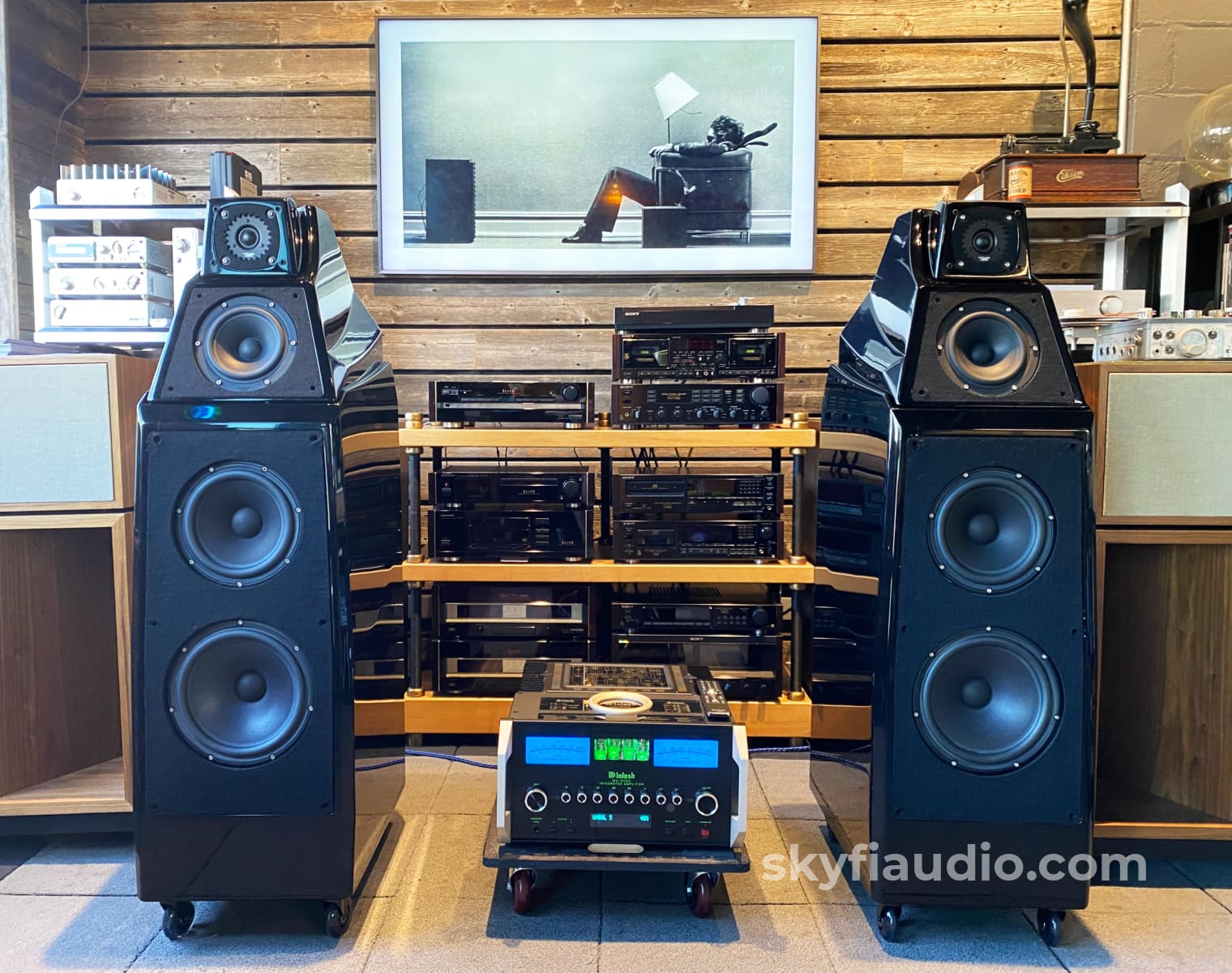 Wilson Audio Alexia Series 2 Speakers - Incredible Reviews!