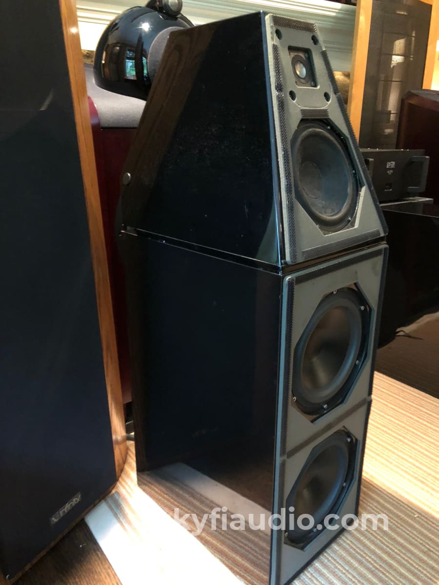 Wilson Audio Watt / Puppy System V (5) Speakers - With Grills And Spikes