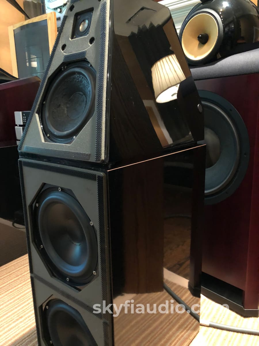 Wilson Audio Watt / Puppy System V (5) Speakers - With Grills And Spikes