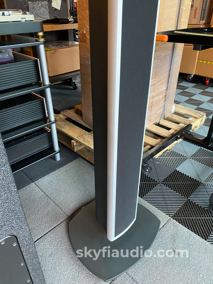 Wisdom Audio 2.1 Line Array Active Speaker System - Killer For Large Rooms Speakers