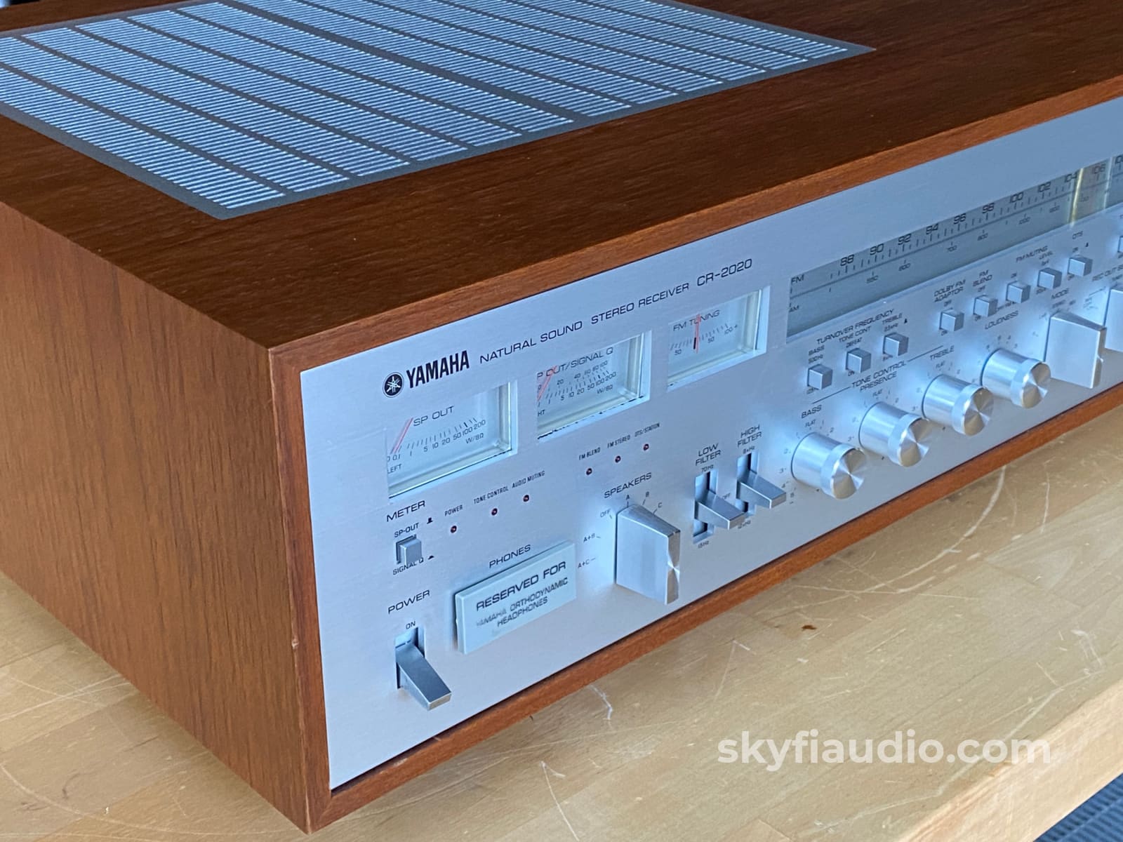 Yamaha Cr-2020 Survivor Vintage Receiver W/Mc Phono Integrated Amplifier