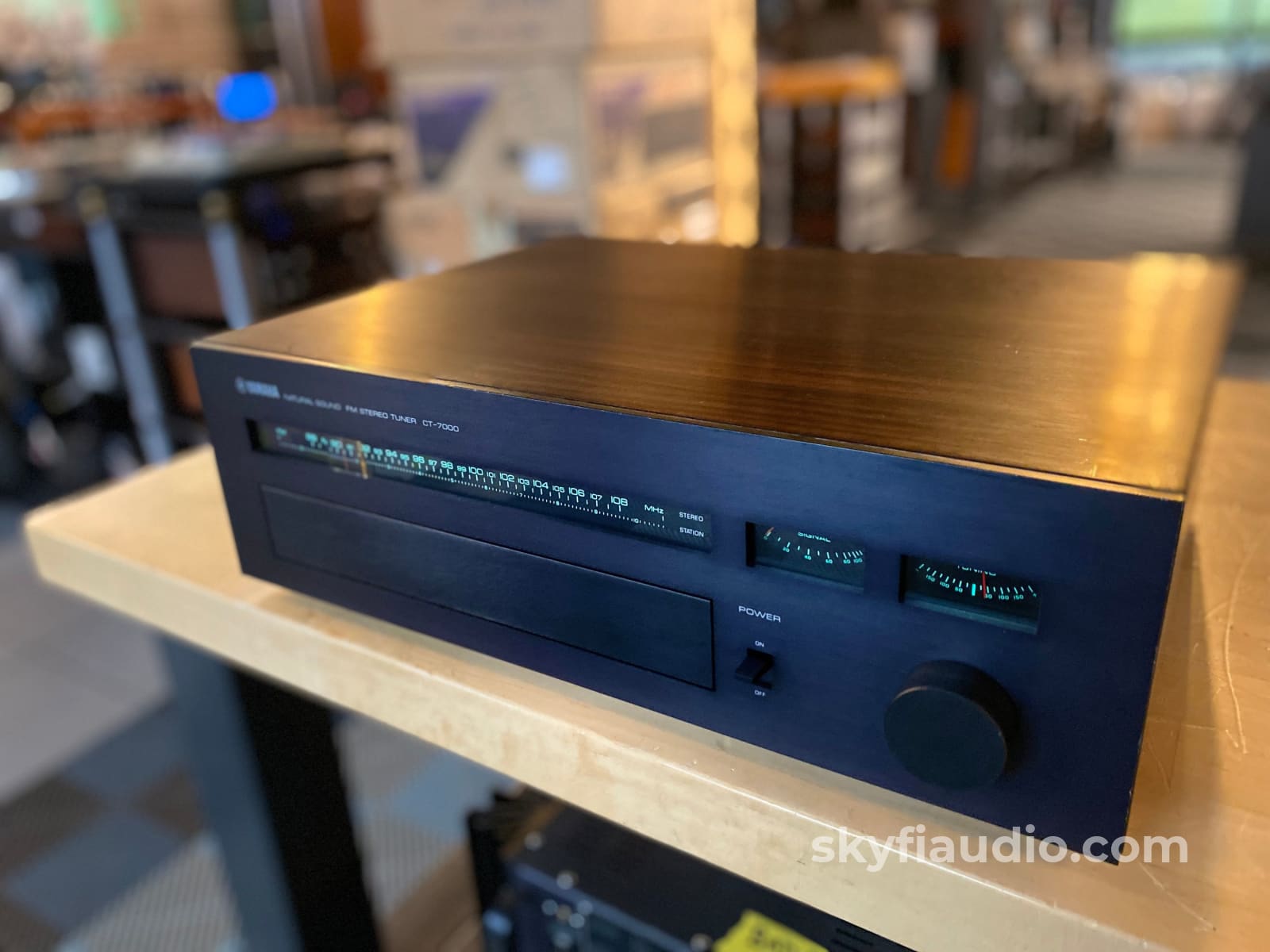 Yamaha Ct-7000 Fm Tuner - Incredible Build Quality And Performance