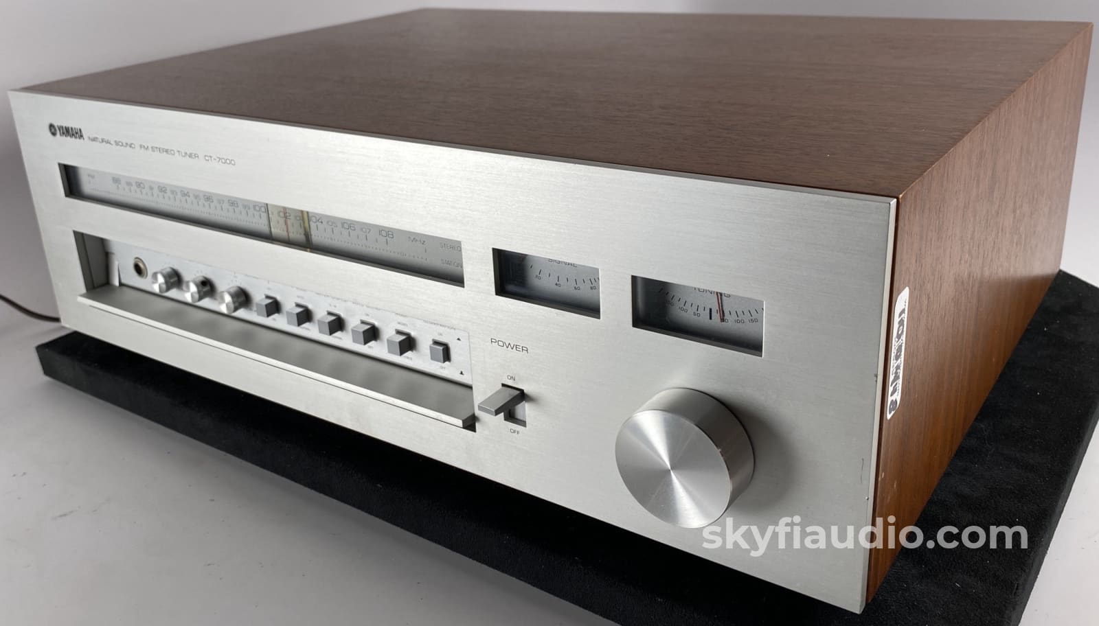 Yamaha Ct-7000 Fm Tuner - Legendary Build Quality And Performance