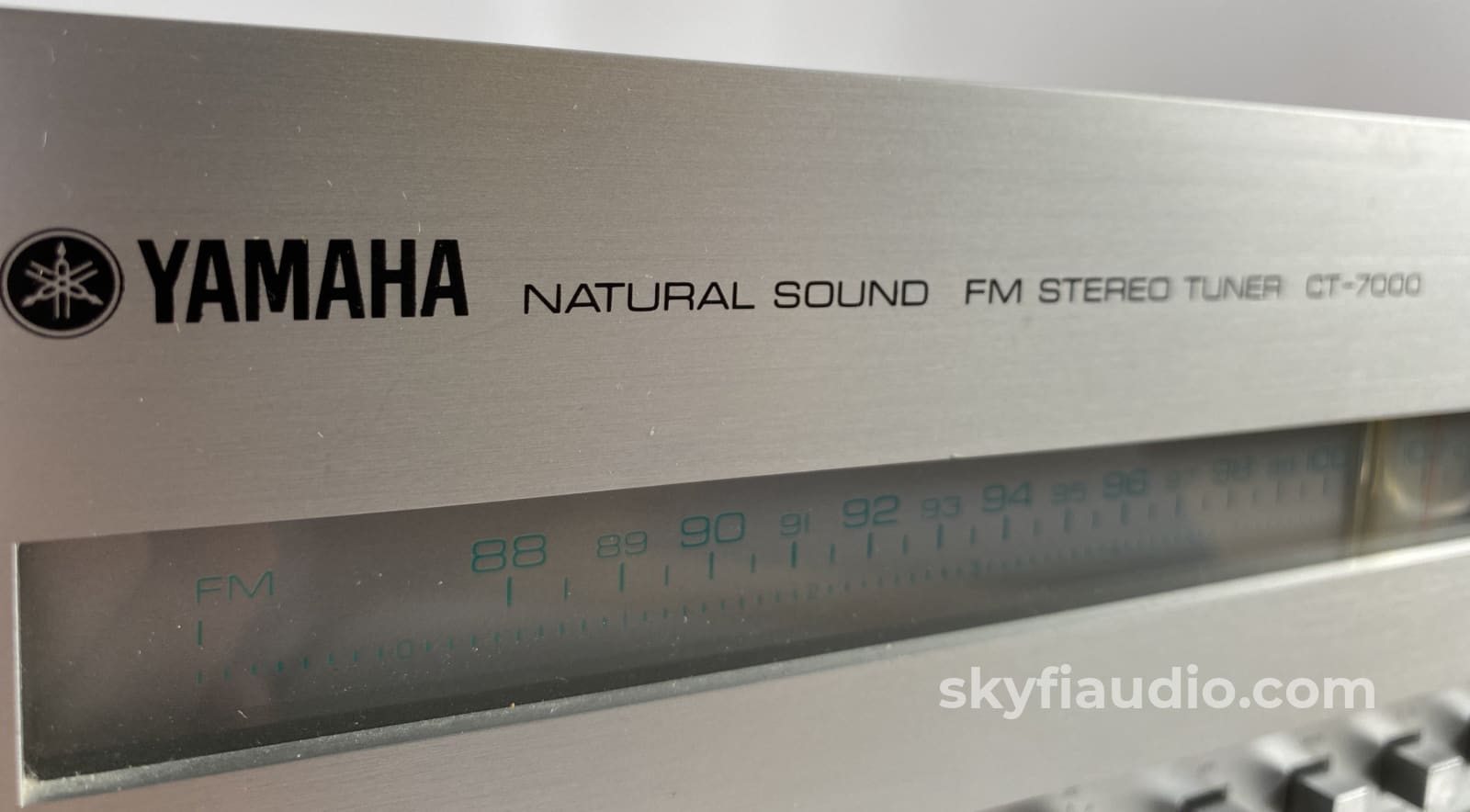 Yamaha Ct-7000 Fm Tuner - Legendary Build Quality And Performance