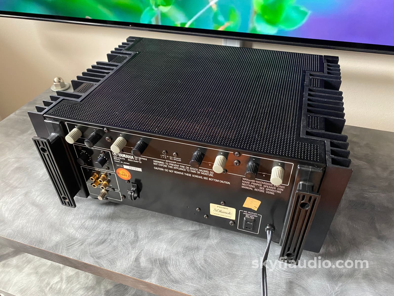 Yamaha M-2 Vintage Amplifier With Vu Meters - Serviced And Upgraded