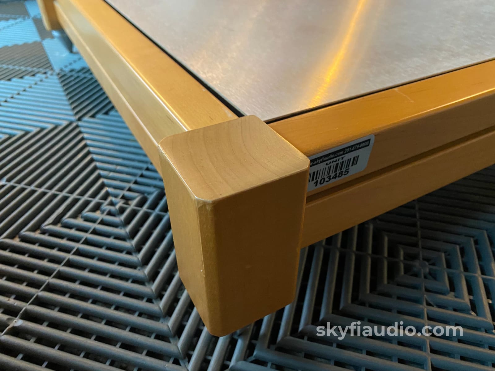 Zoethecus Amp Stand With Z-Block - Single 27 X 22 Accessory