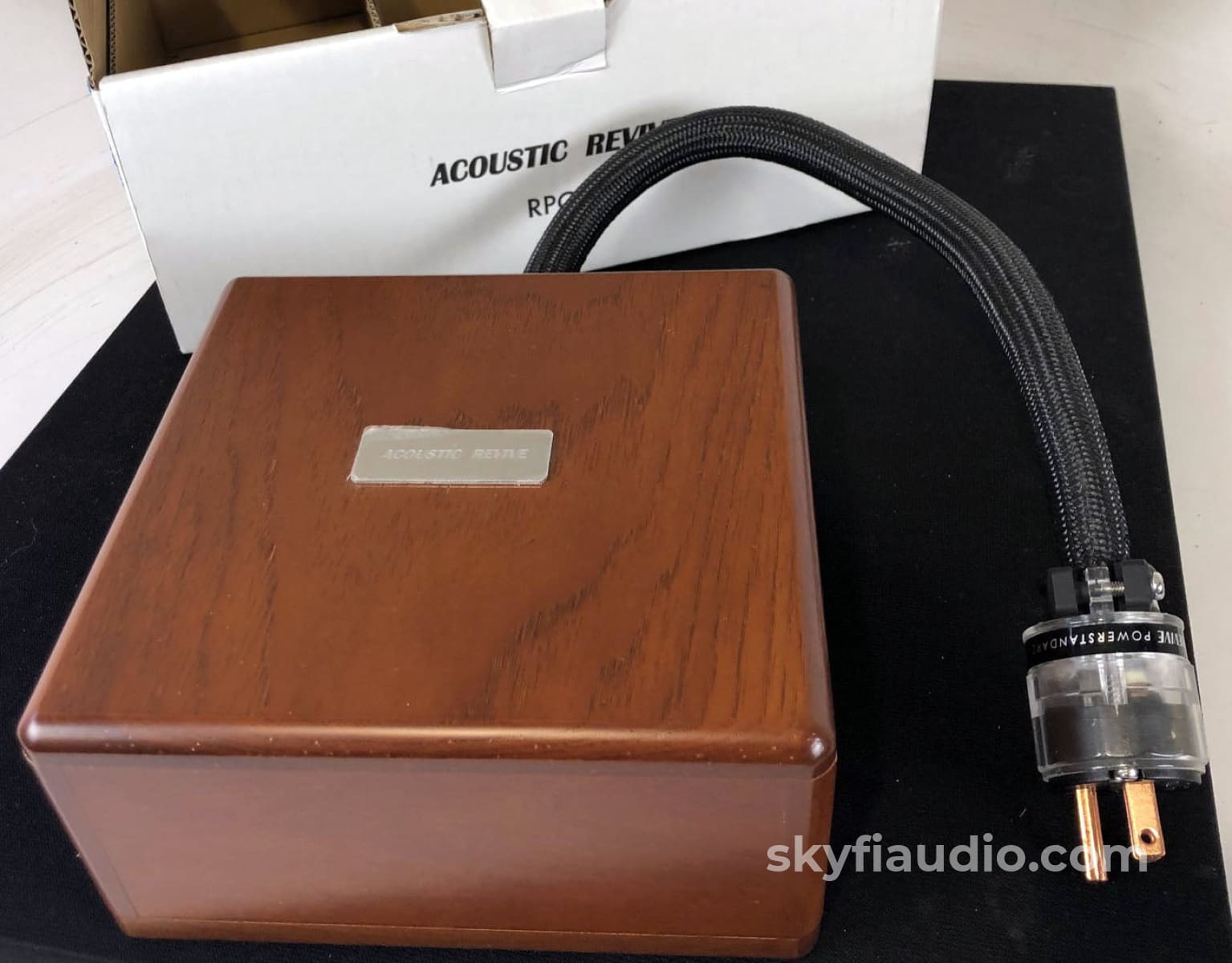 Acoustic Revive Power Supply Conditioner Rpc-1 (B)