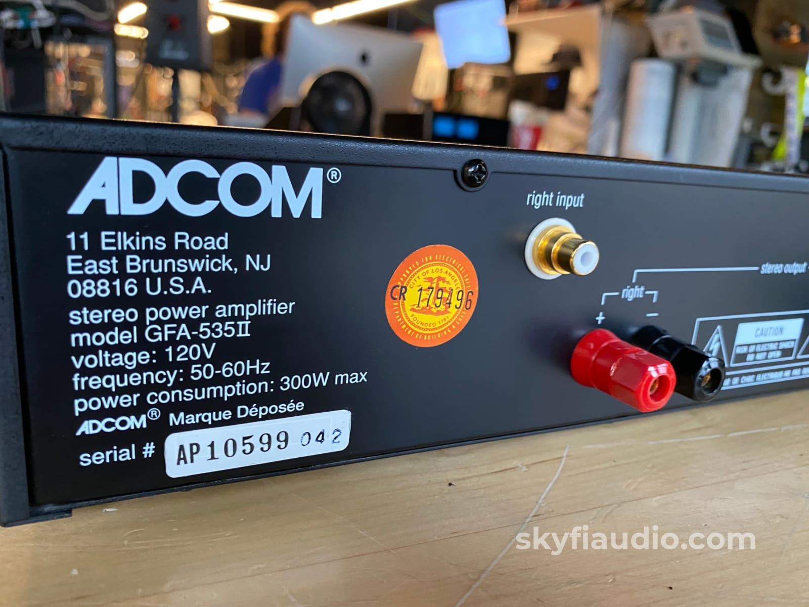 Adcom Gfa-535Ii Solid State Amplifier 60W X 2