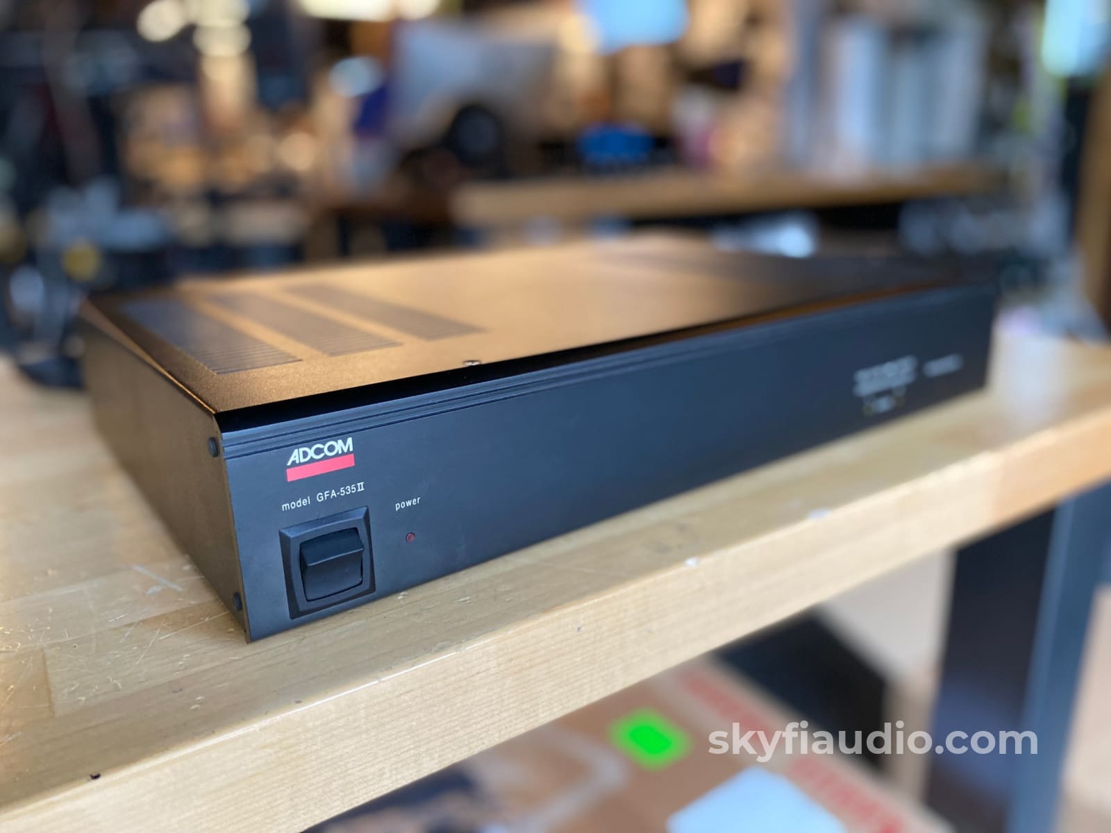 Adcom Gfa-535Ii Solid State Amplifier 60W X 2
