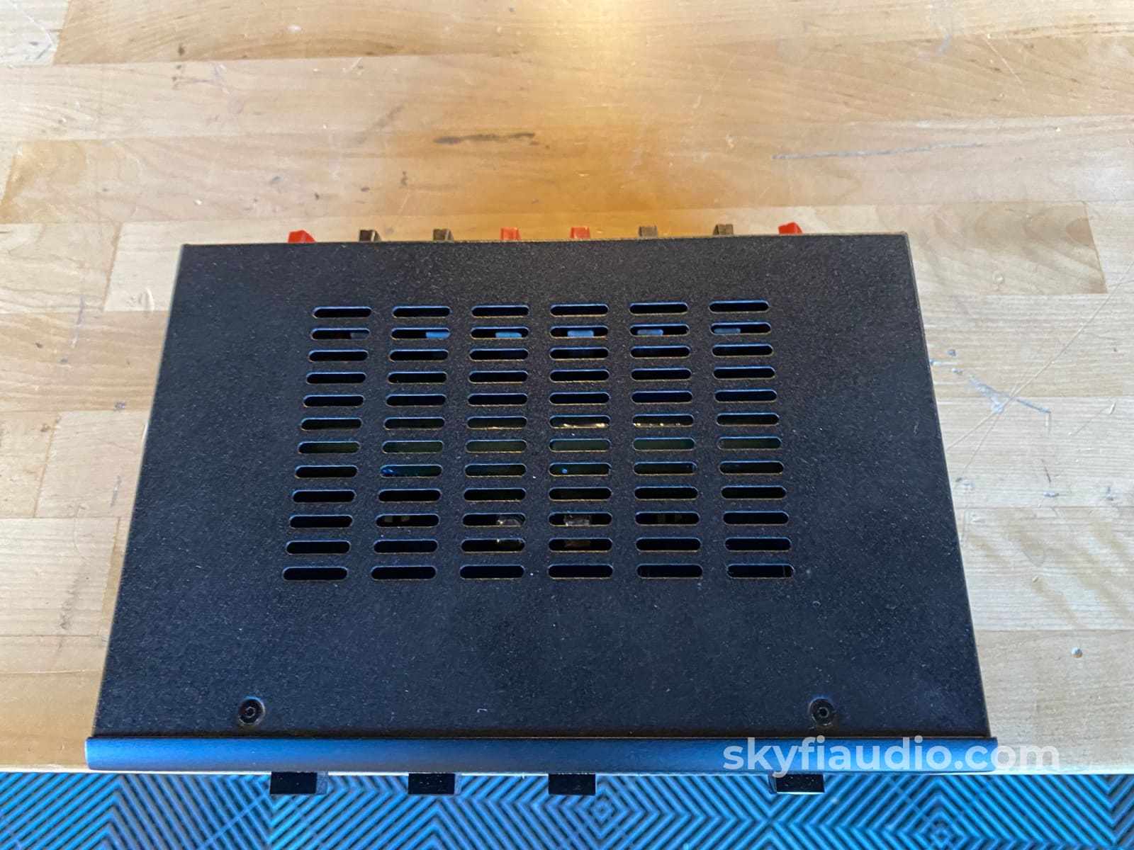 Adcom Gfs-3 Speaker Selector Accessory