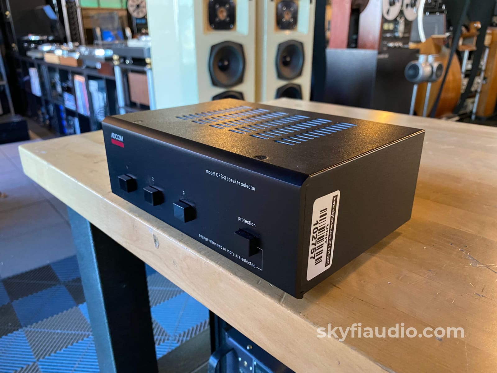 Adcom Gfs-3 Speaker Selector Accessory