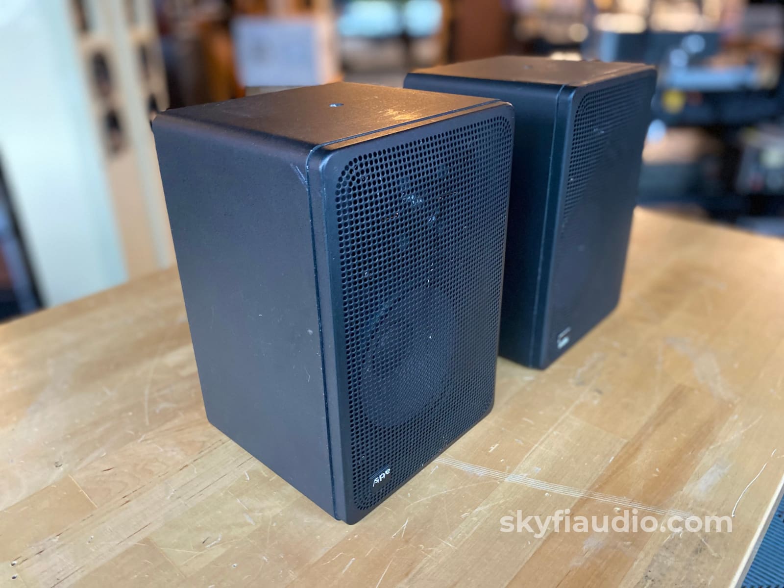 Ads L300C Vintage 2-Way Compact Studio Monitors Speakers