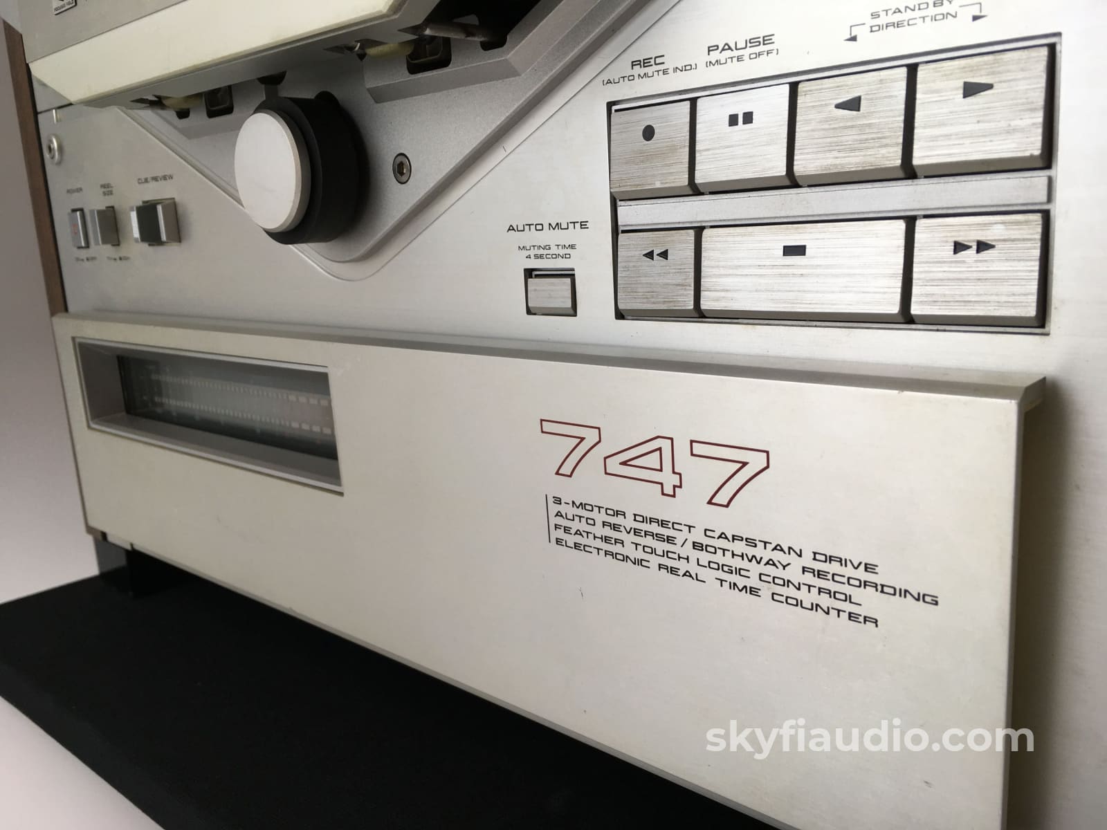 Akai Gx-747 Professional Stereo Reel To Tape Recorder Deck