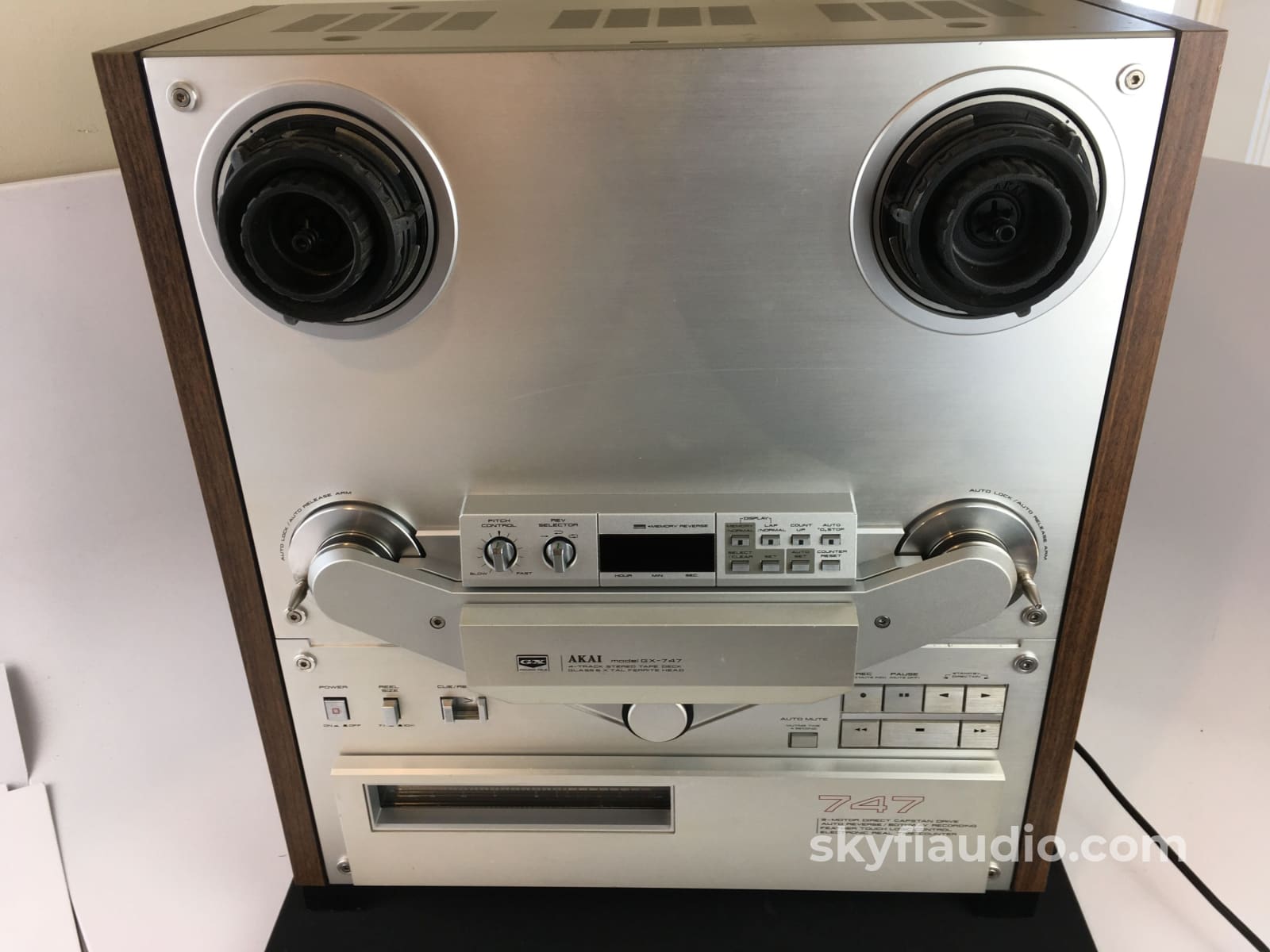 Akai Gx-747 Professional Stereo Reel To Tape Recorder Deck