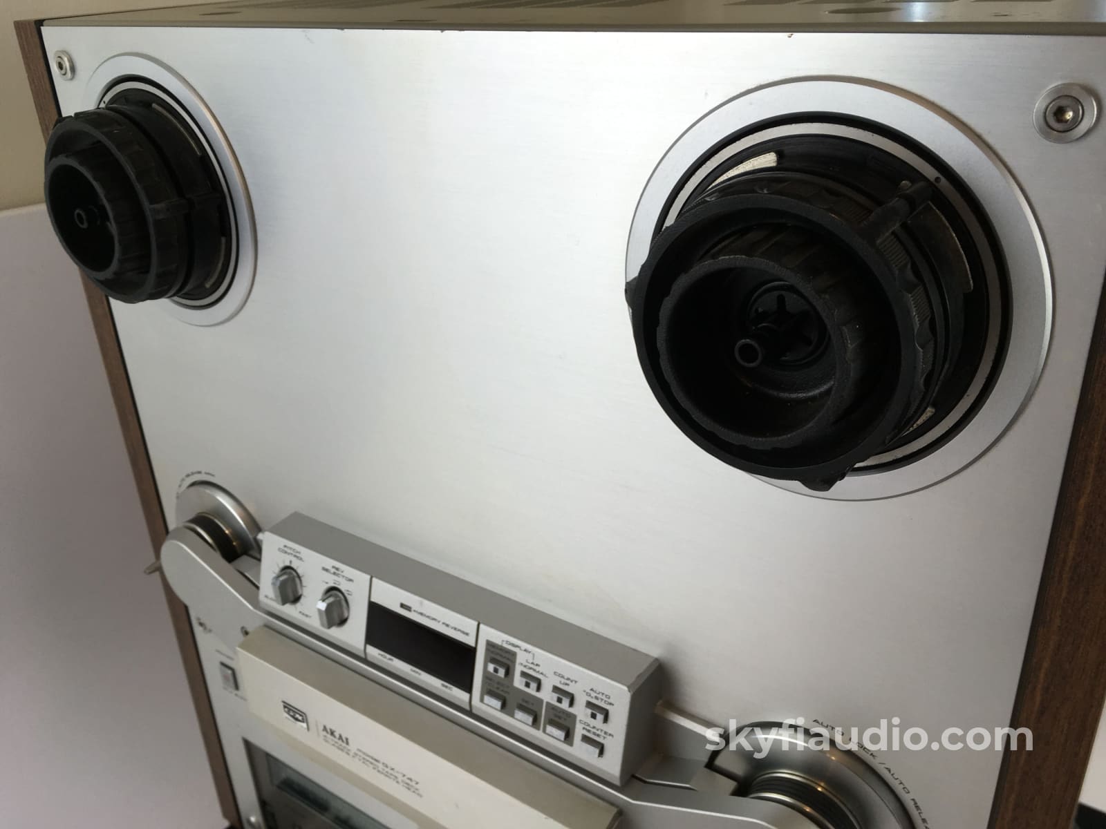 Akai Gx-747 Professional Stereo Reel To Tape Recorder Deck