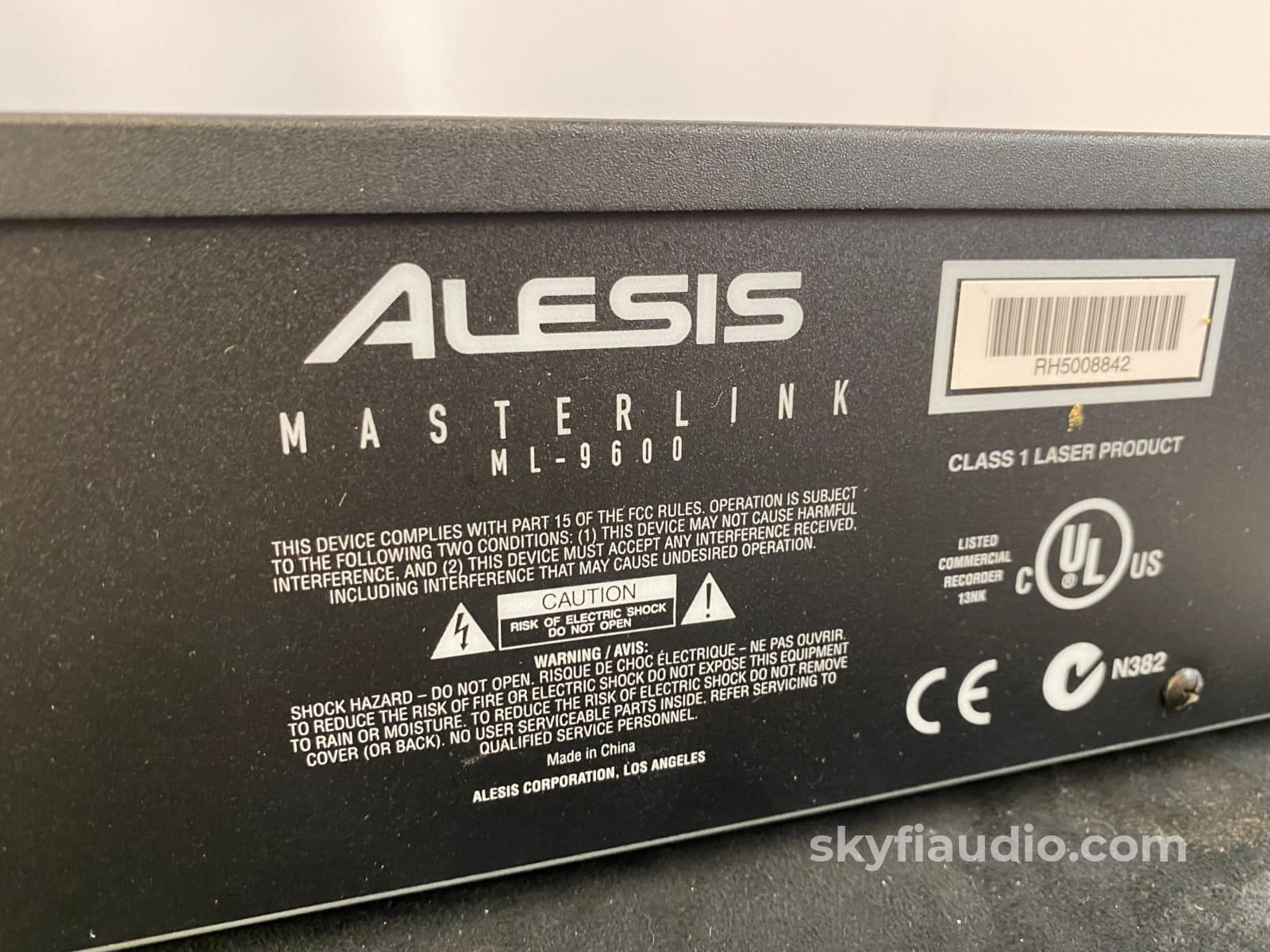 Alesis Masterlink Ml-9600 High Resolution Two-Track Hard Disk Recorder Cd + Digital