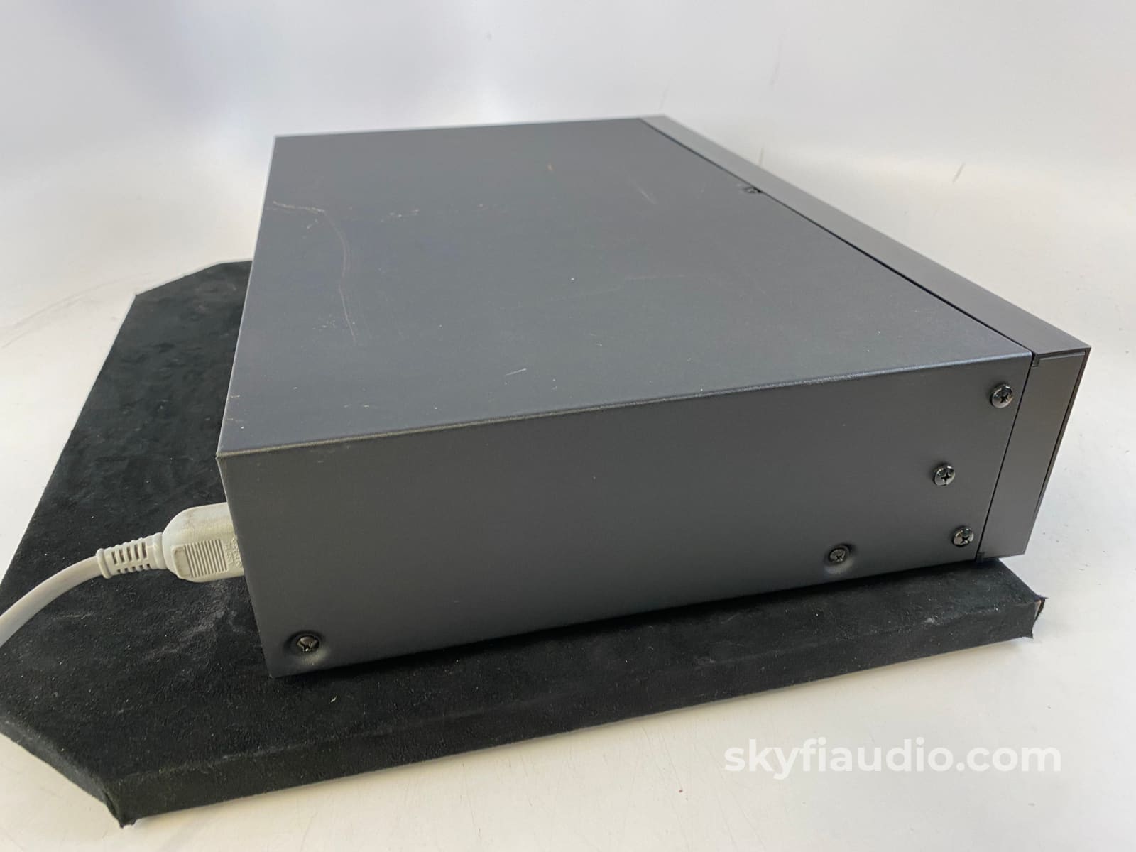 Alesis Masterlink Ml-9600 High Resolution Two-Track Hard Disk Recorder Cd + Digital