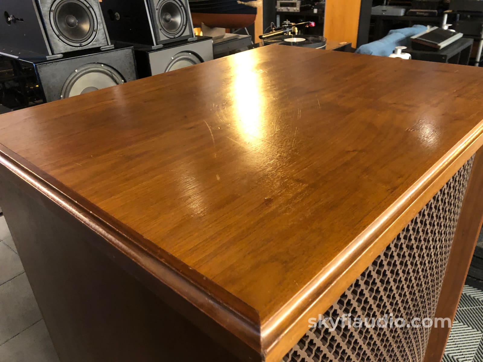 Altec Lansing Magnificent A7-500W-1 Speaker System - Voice Of The Theater Speakers