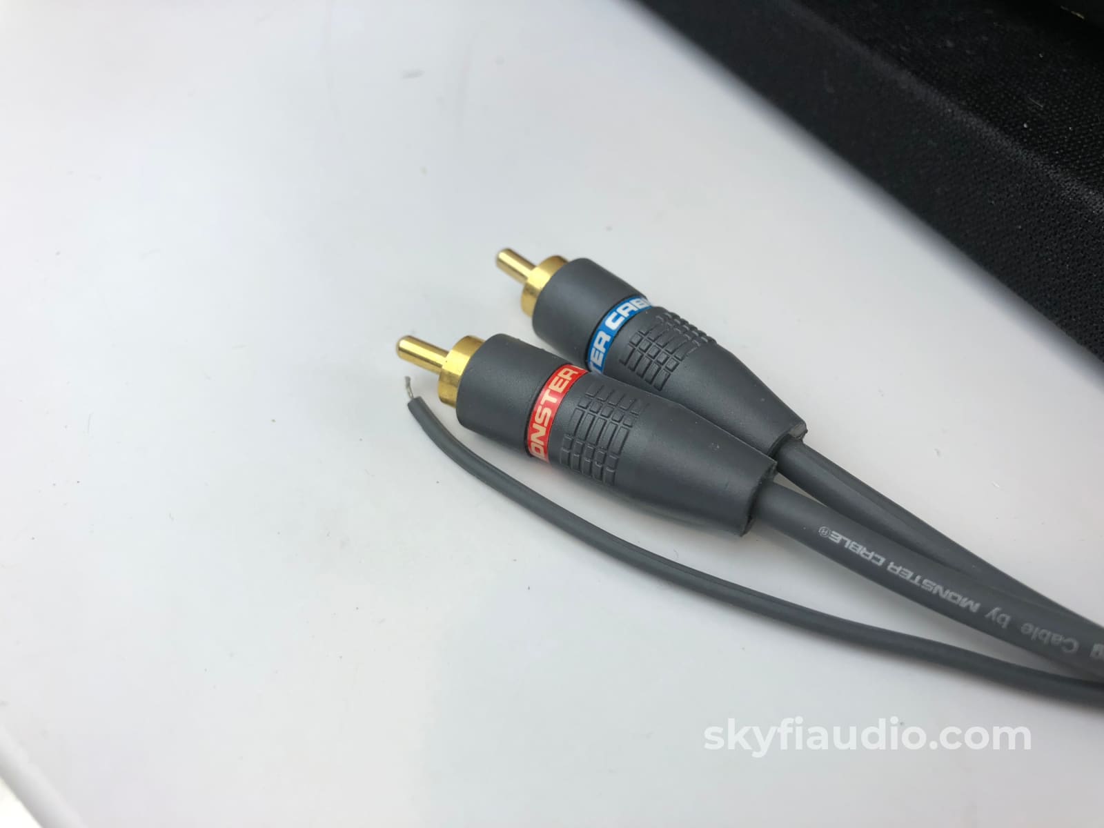 Ariston Audio Rd-11S Vintage Turntable - With New Ortofon 2M Red Cartridge And Sme Tonearm