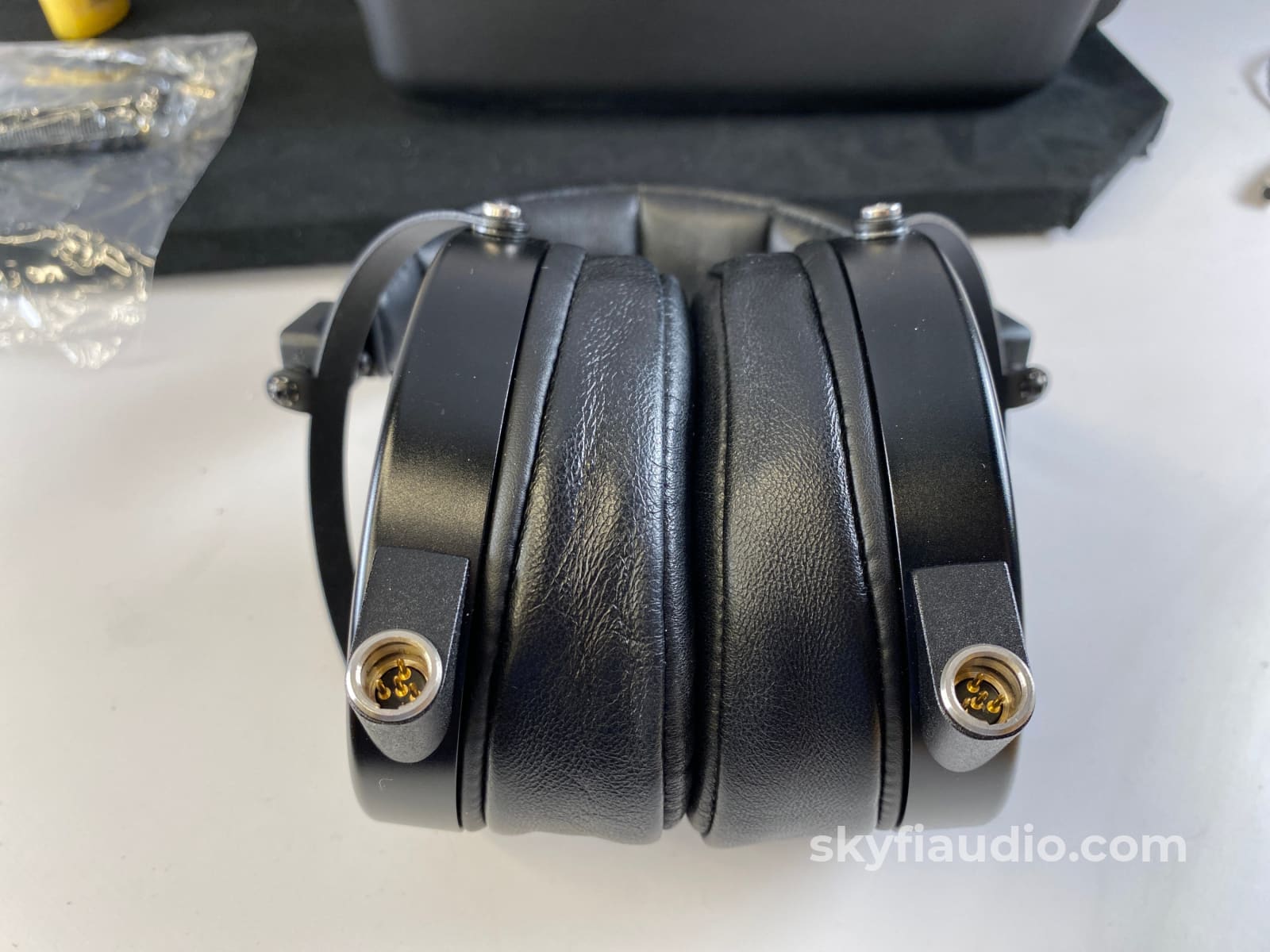 Audeze Lcd-X Planar Magnetic Headphones - With Original Professional Travel Case