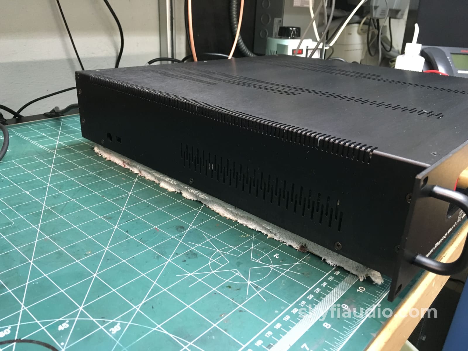 Audio Design Associates Cinema Rhapsody Mach Ii Surround Processor 7.1 Preamplifier