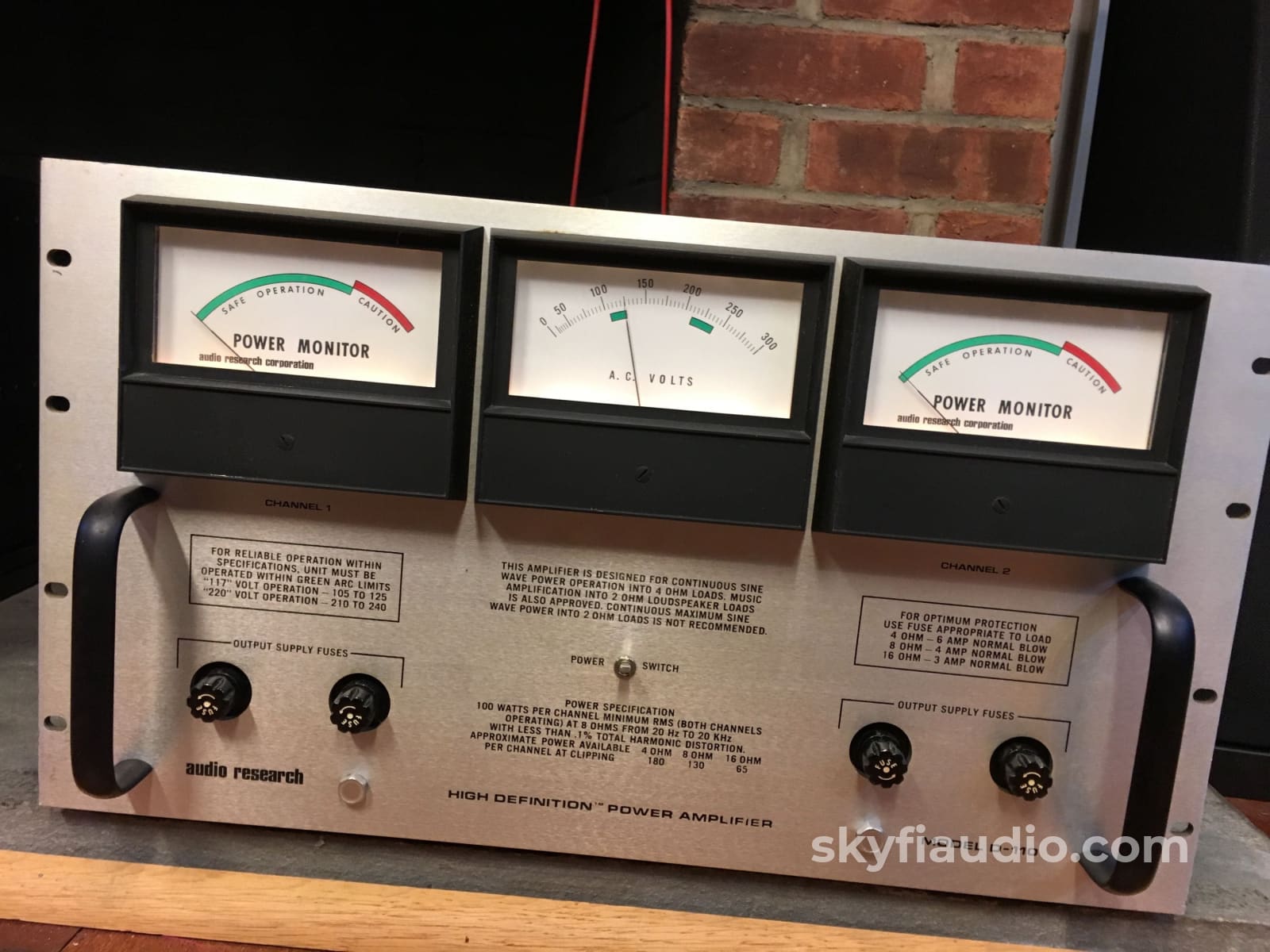 Audio Research D-110 Solid State Amplifier