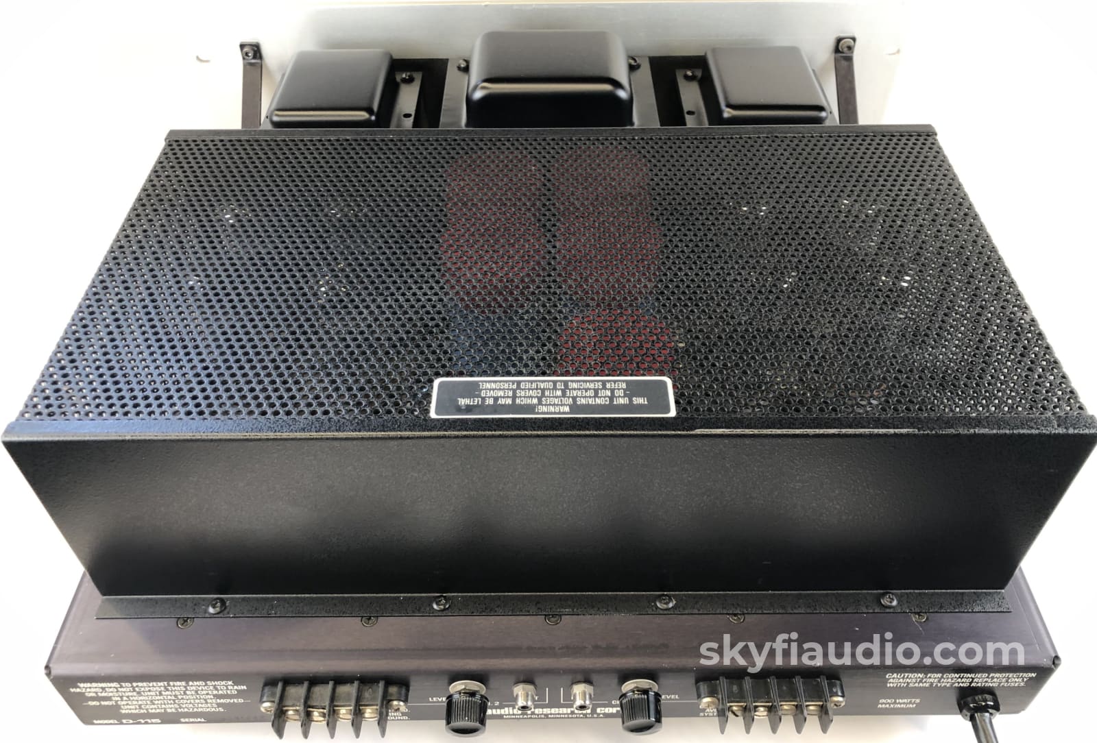 Audio Research D-115 Classic Tube Power Amp - Silver Faceplate Amplifier