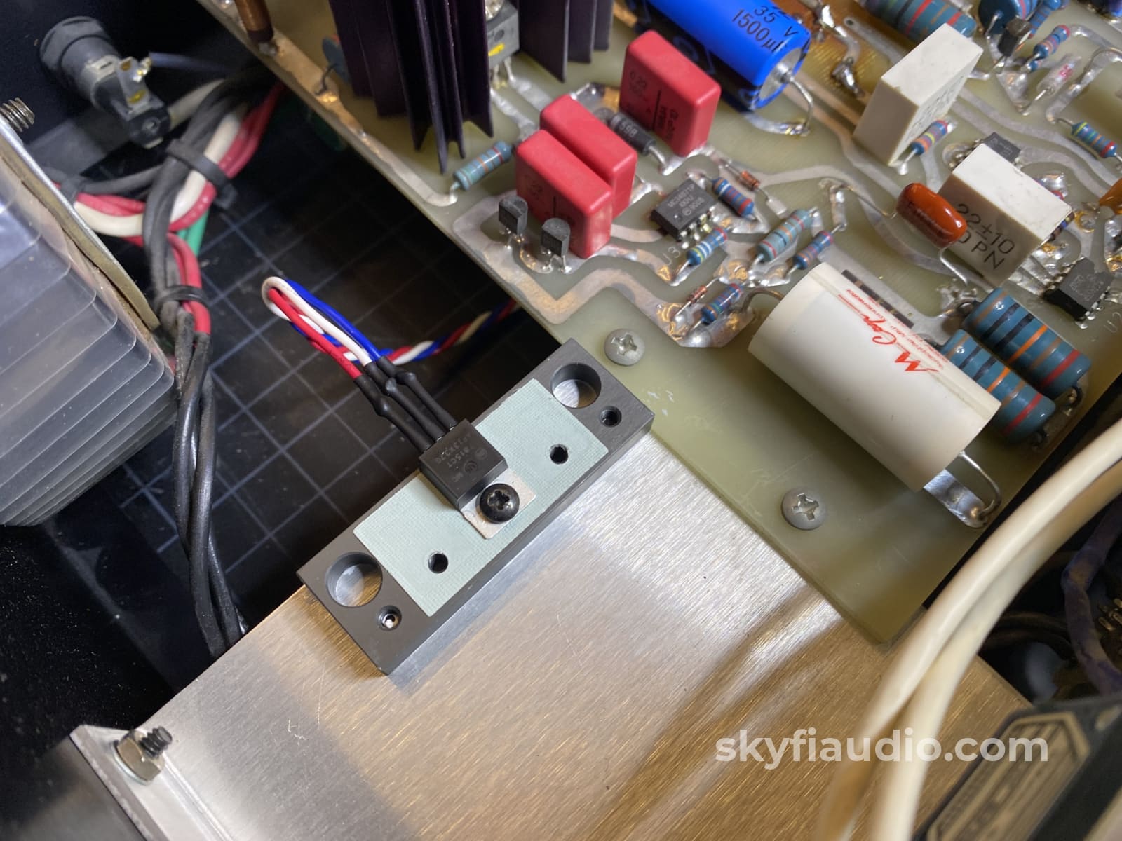 Audio Research Ls1 Line Stage Hybrid Tube Amplifier - Complete With Box And Serviced Preamplifier