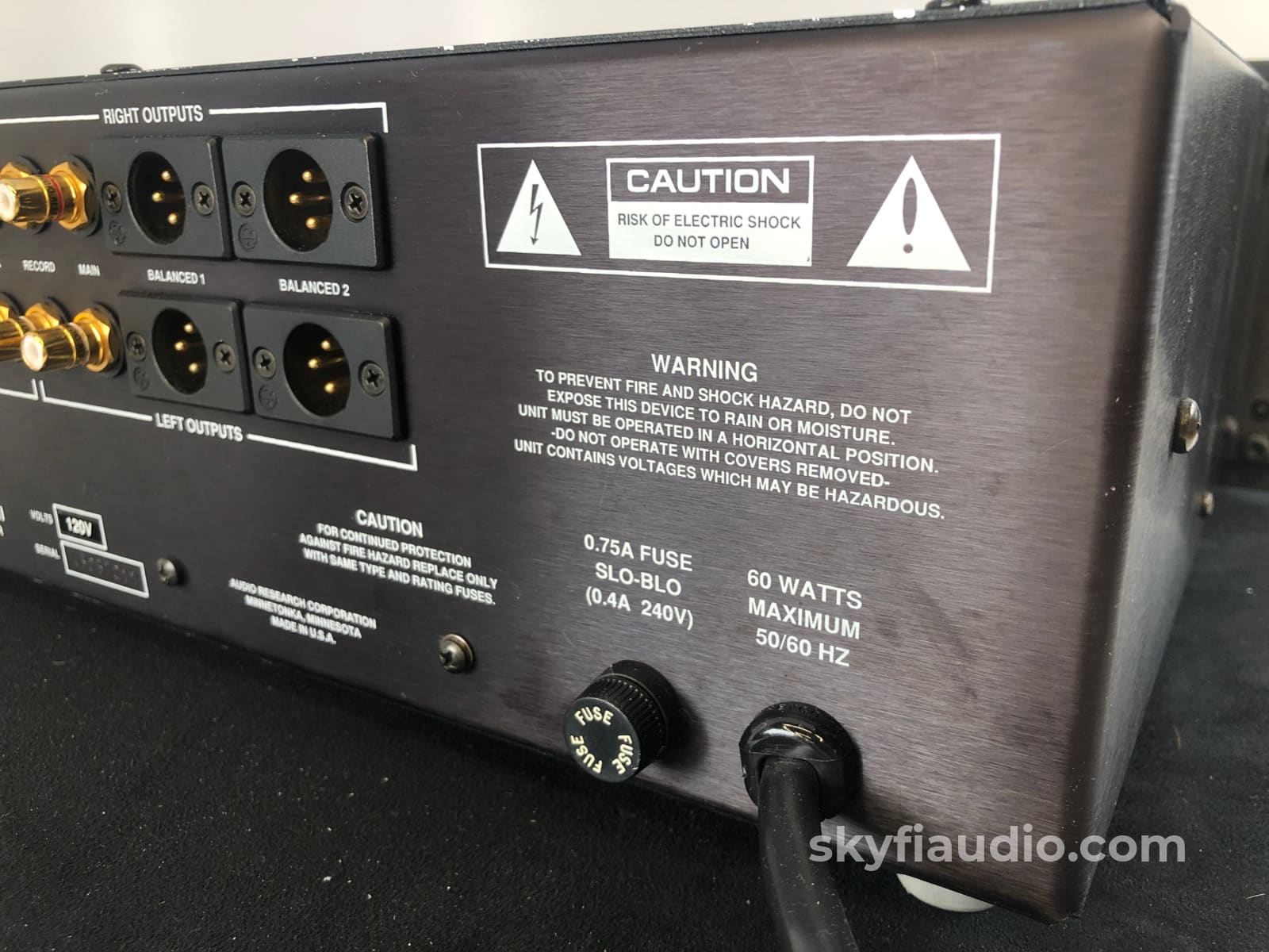 Audio Research Ls2B Mkii - Tube / Solid State Hybrid Line Stage Preamplifier