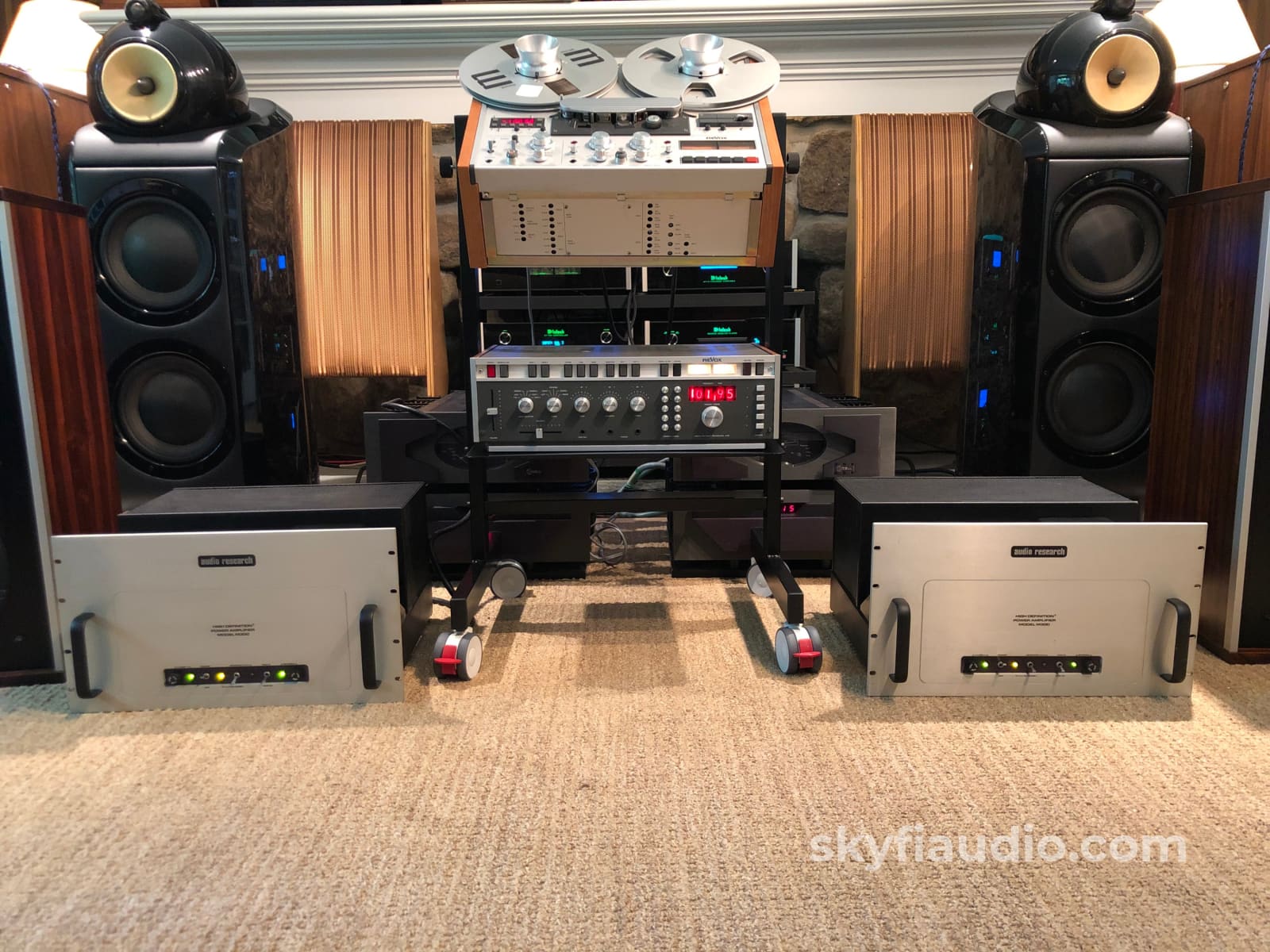 Audio Research M300 Tube Monoblock Amplifiers - 300W! Amplifier