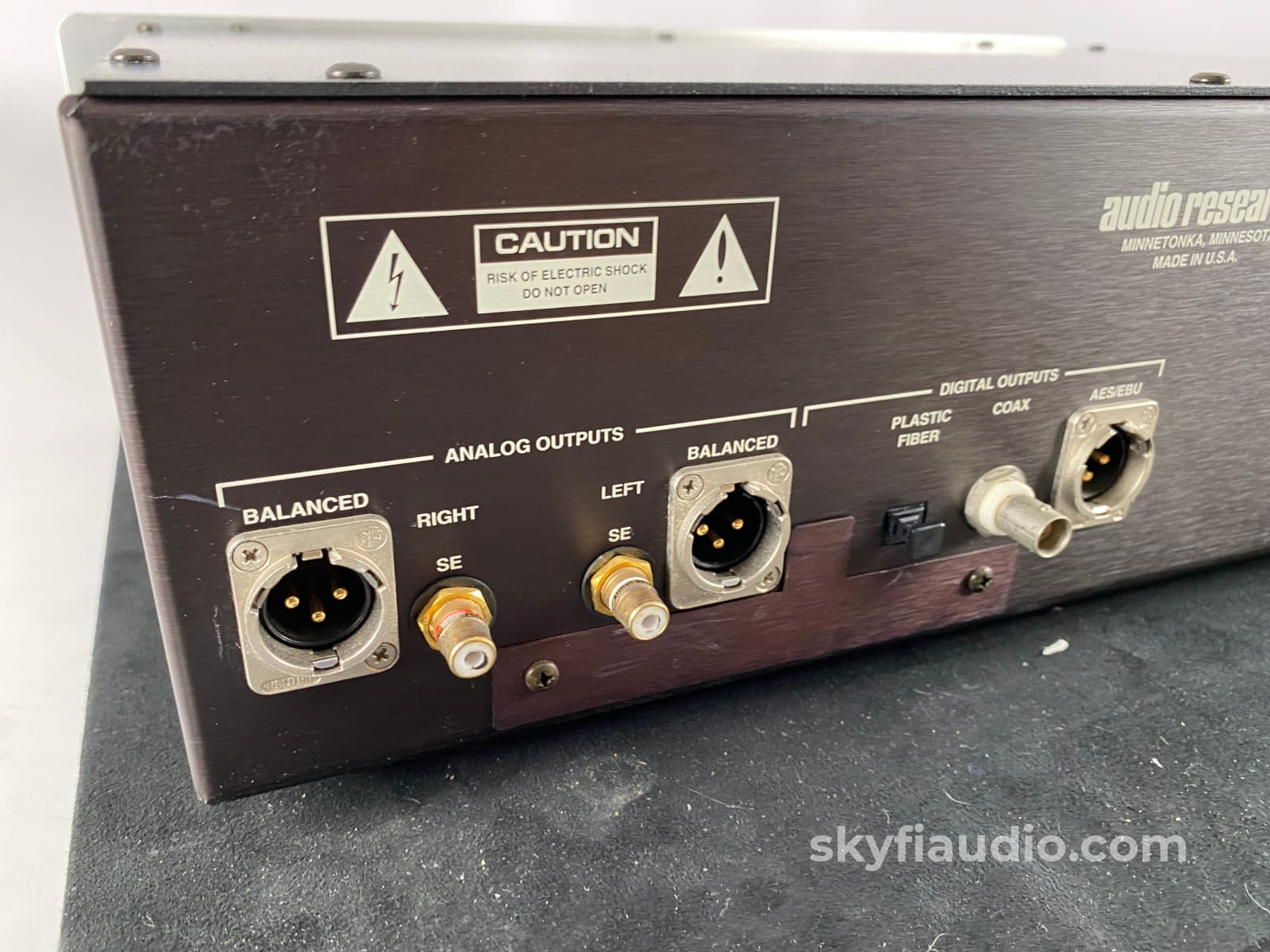 Audio Research Model Cd2 Vintage Cd Player + Digital