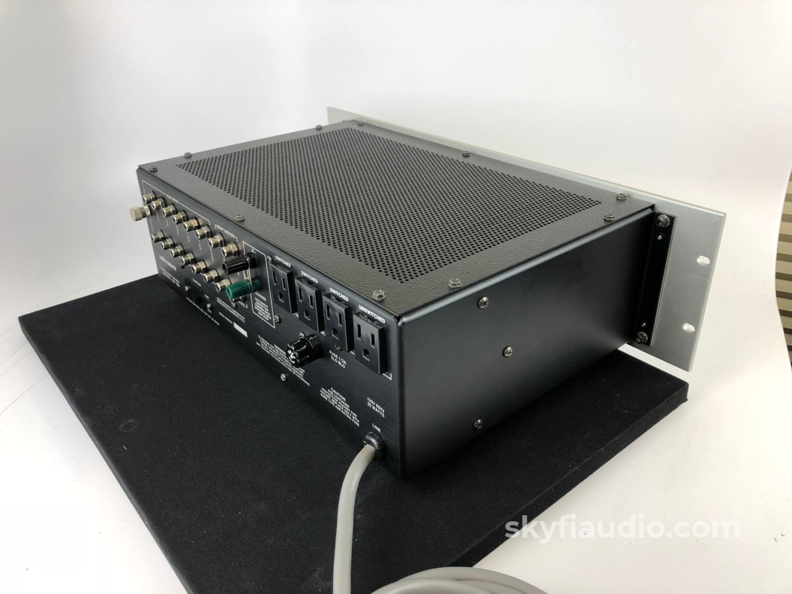 Audio Research Sp-6B All Tube Preamp With Phono Stage - With Original Box Preamplifier