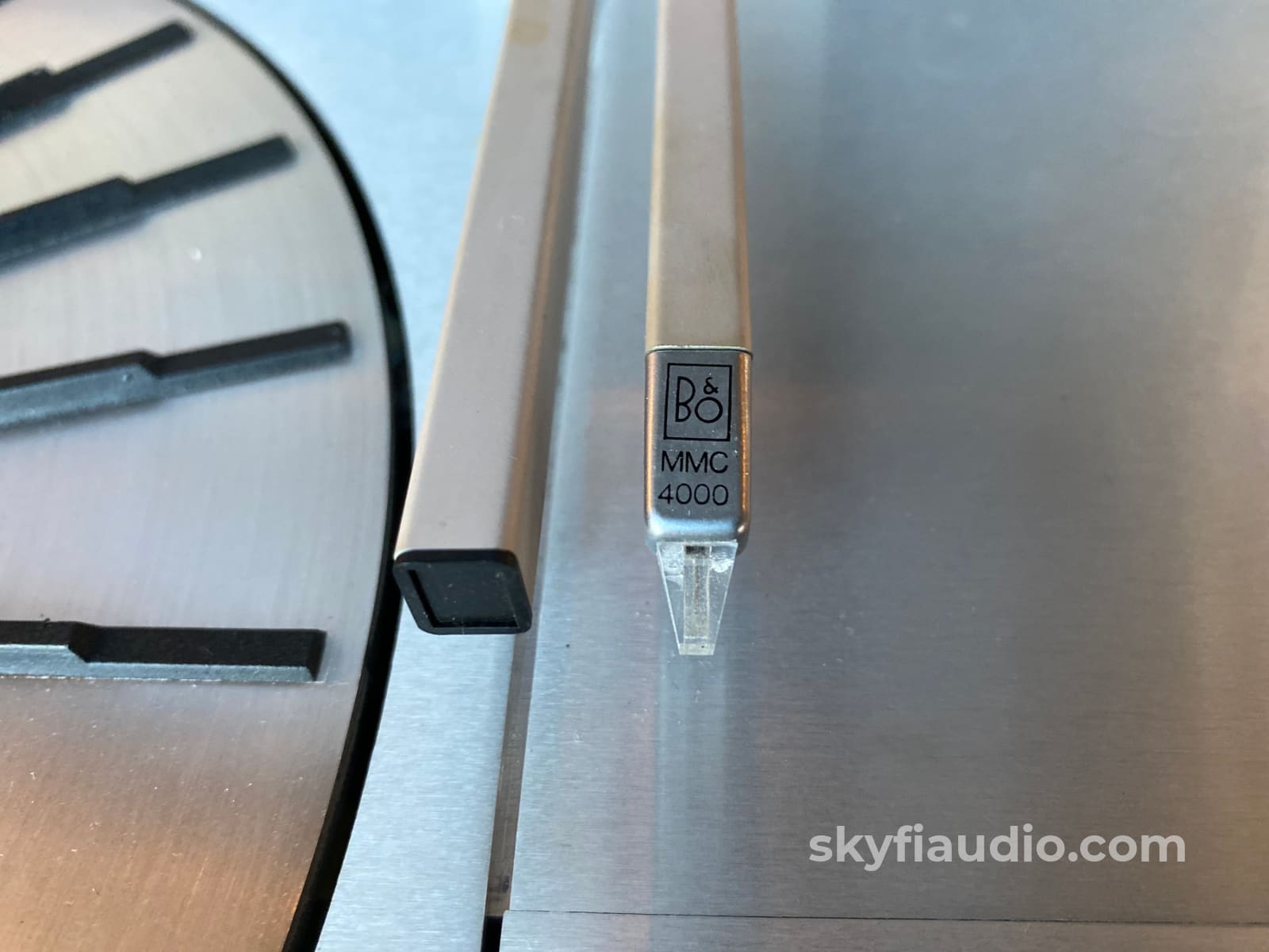 Bang & Olufsen Beogram 4002 Tangential Automatic Turntable