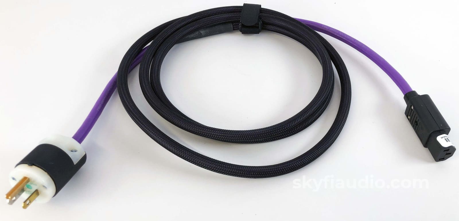 Basis Audio - Power Cable 3M (6 Of 6) Cables