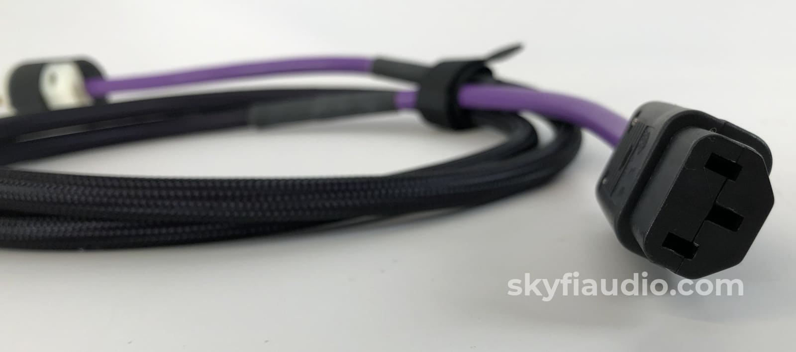 Basis Audio - Power Cable With Furutech 15A Connectors 2M (1 Of 3) Cables